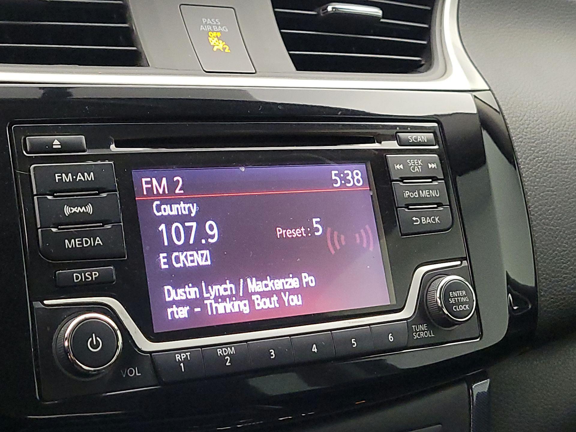 Thumbnail: 2018 Nissan Sentra - 15