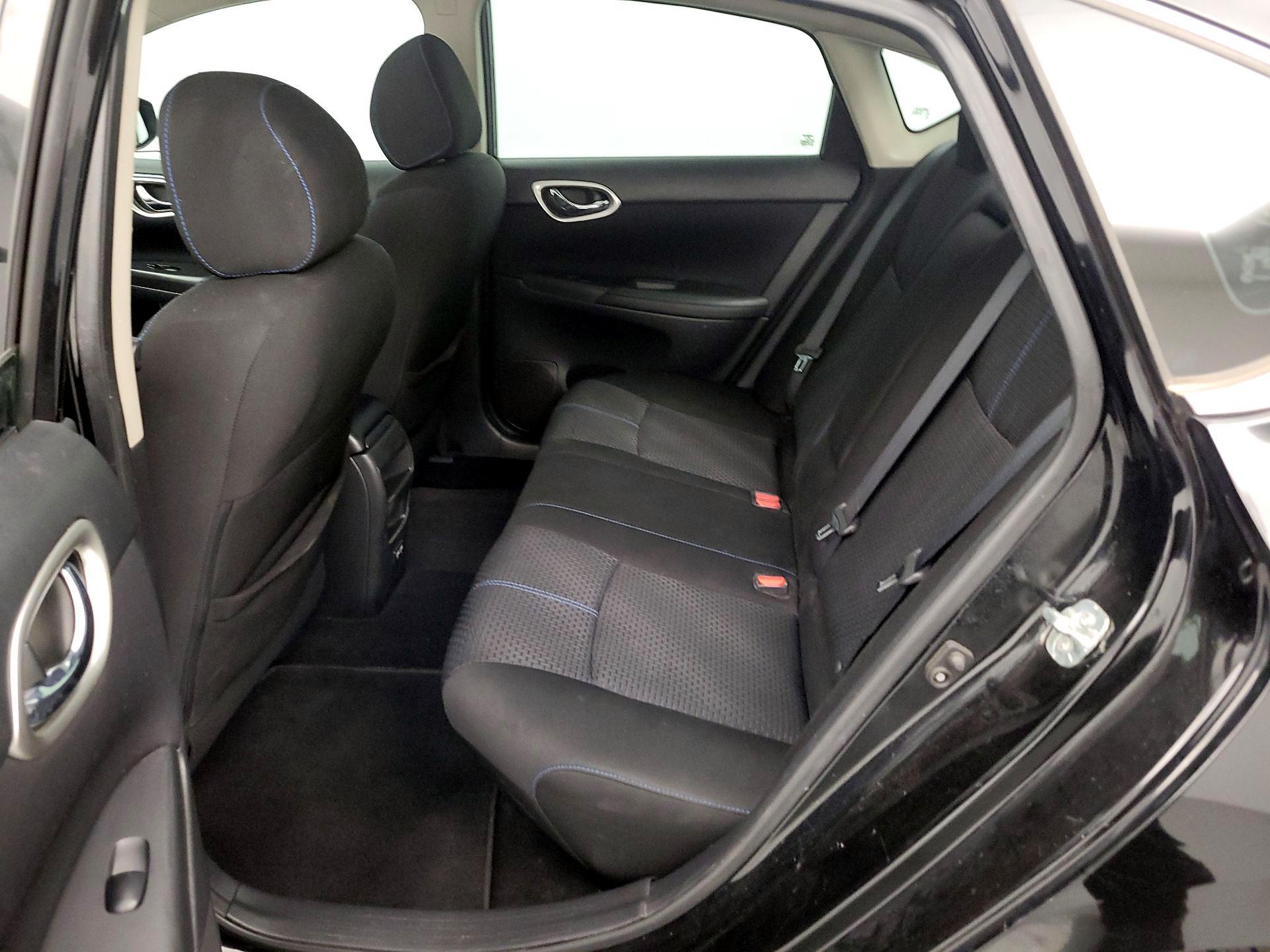 Thumbnail: 2018 Nissan Sentra - 20