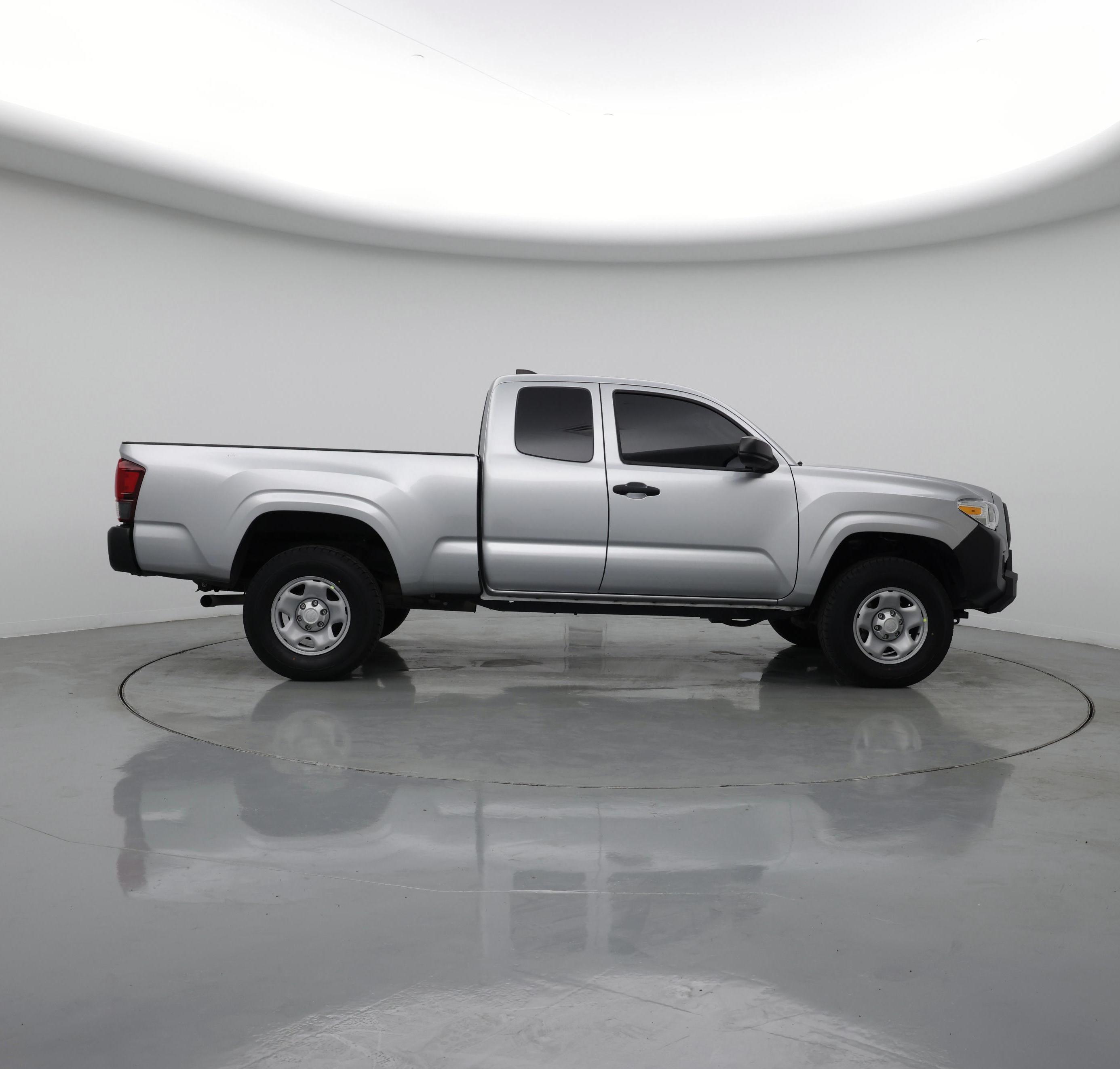 Thumbnail: 2022 Toyota Tacoma - 7