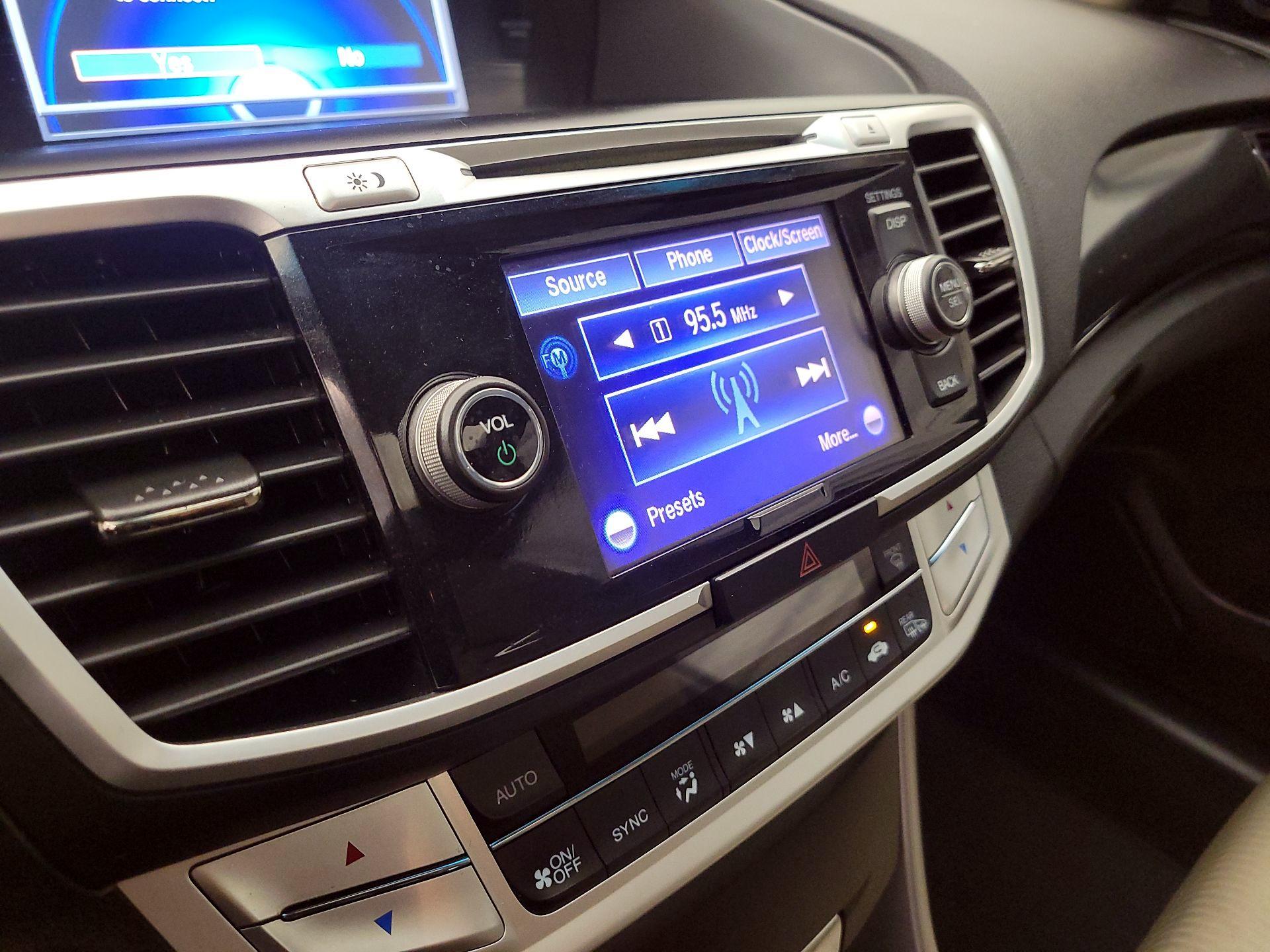 Thumbnail: 2014 Honda Accord - 15