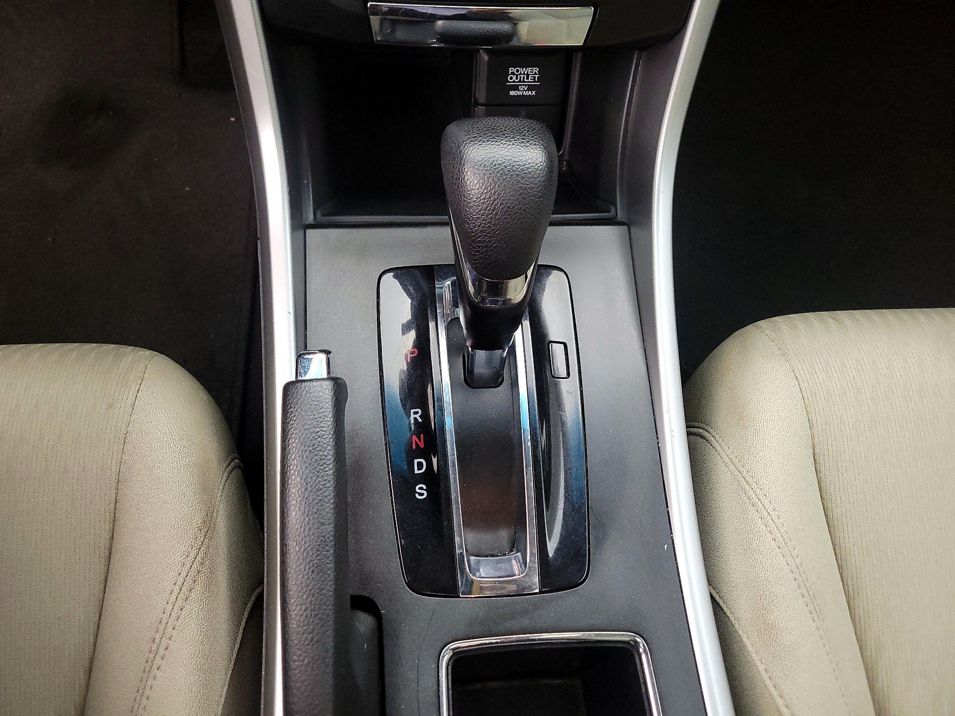 Thumbnail: 2014 Honda Accord - 17