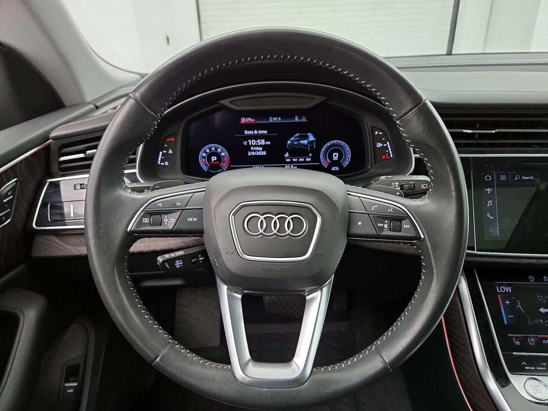 Thumbnail: 2020 Audi Q8 - 10