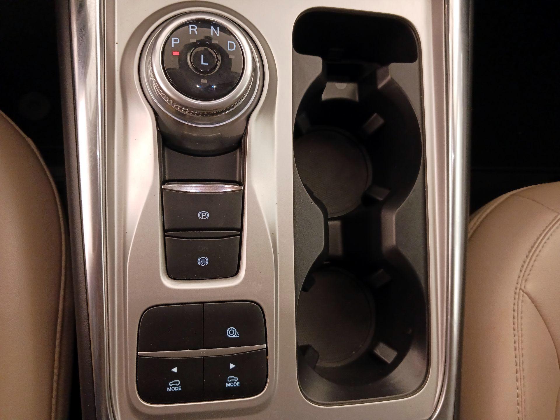 Thumbnail: 2022 Ford Explorer - 18