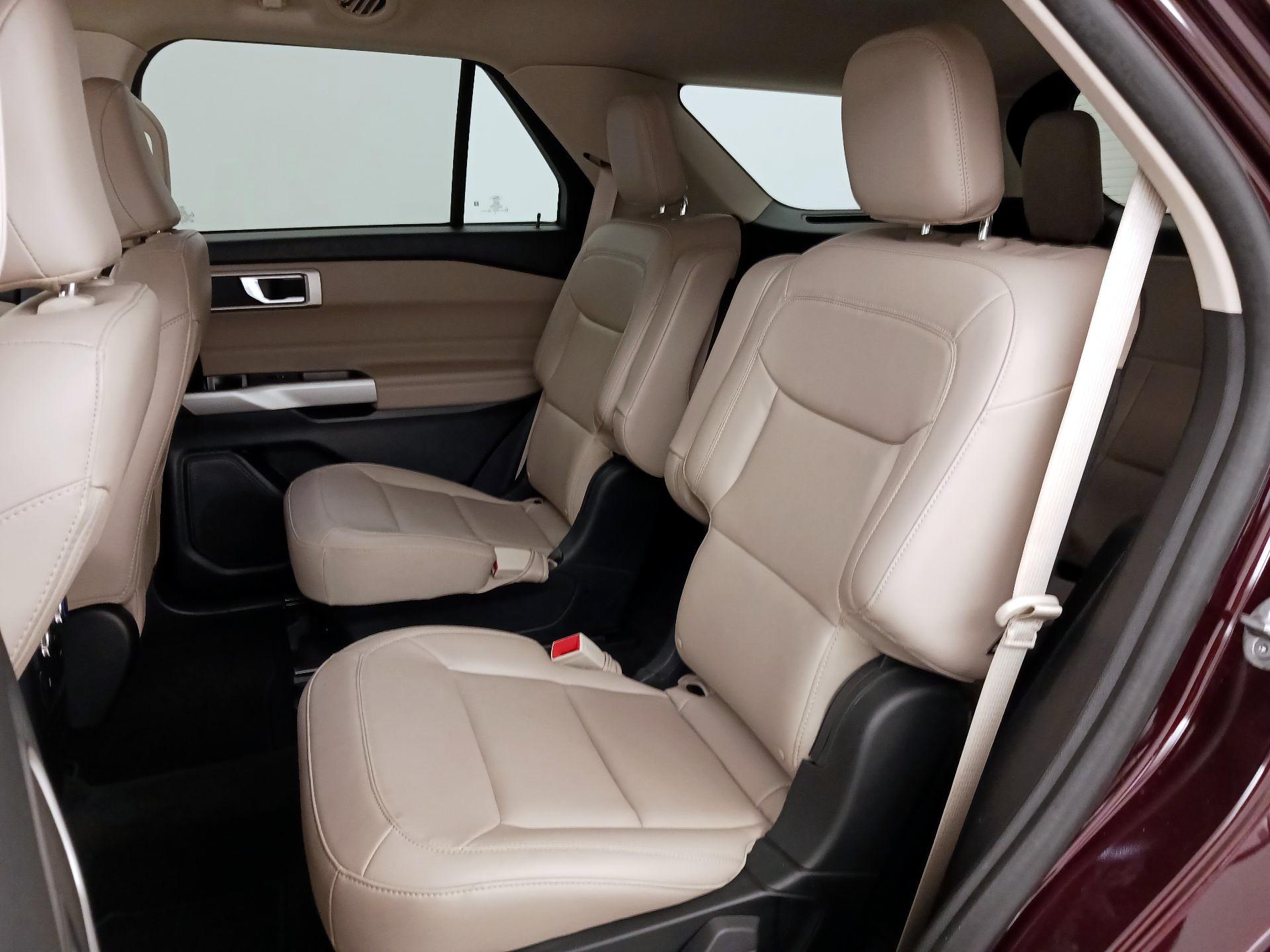 Thumbnail: 2022 Ford Explorer - 20