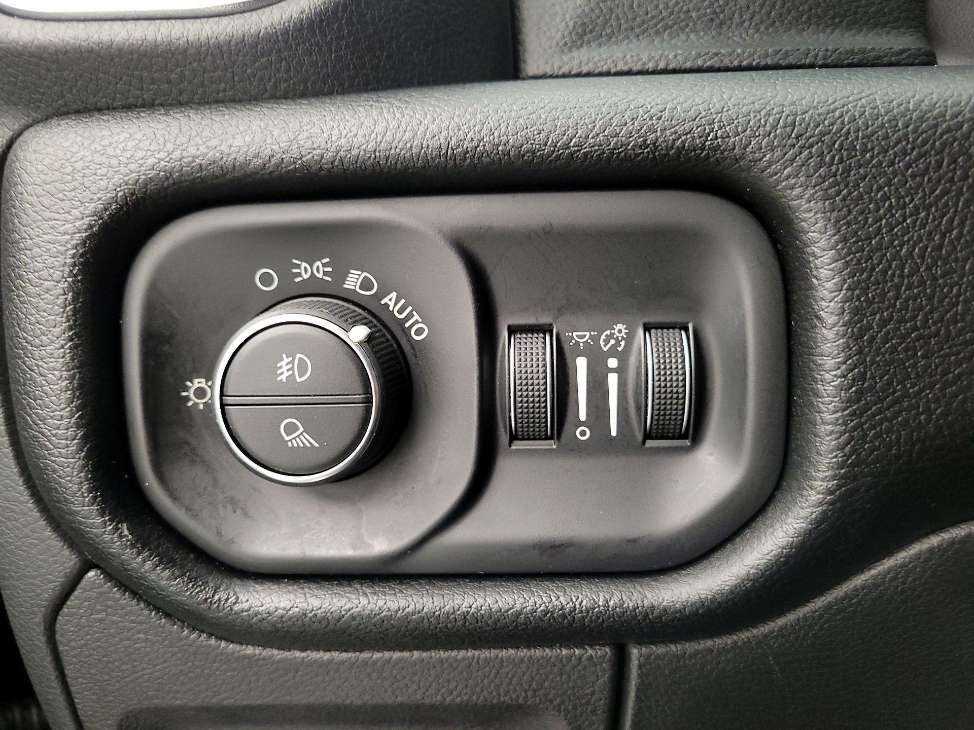 Thumbnail: 2022 RAM 1500 - 13