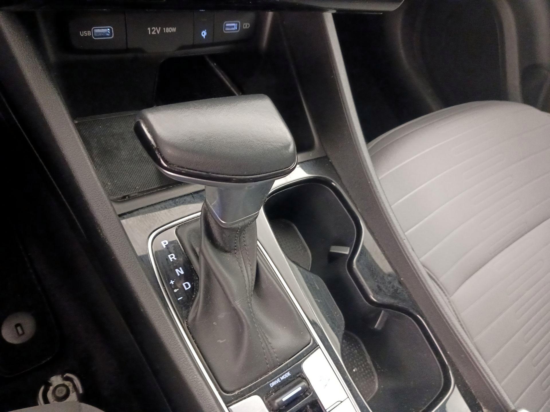 Thumbnail: 2022 Hyundai Santa Cruz - 17