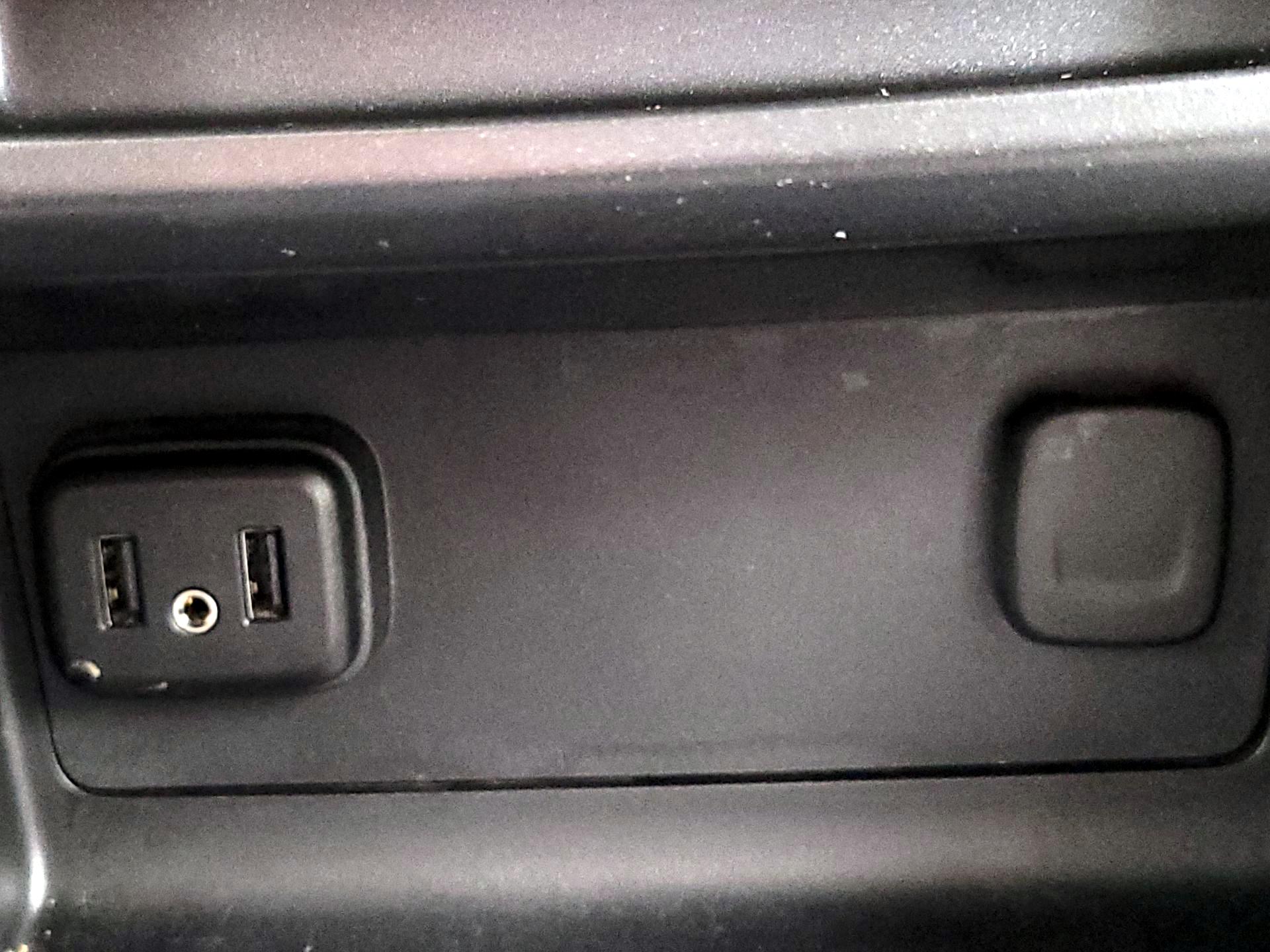 Thumbnail: 2021 Chevrolet Colorado - 18