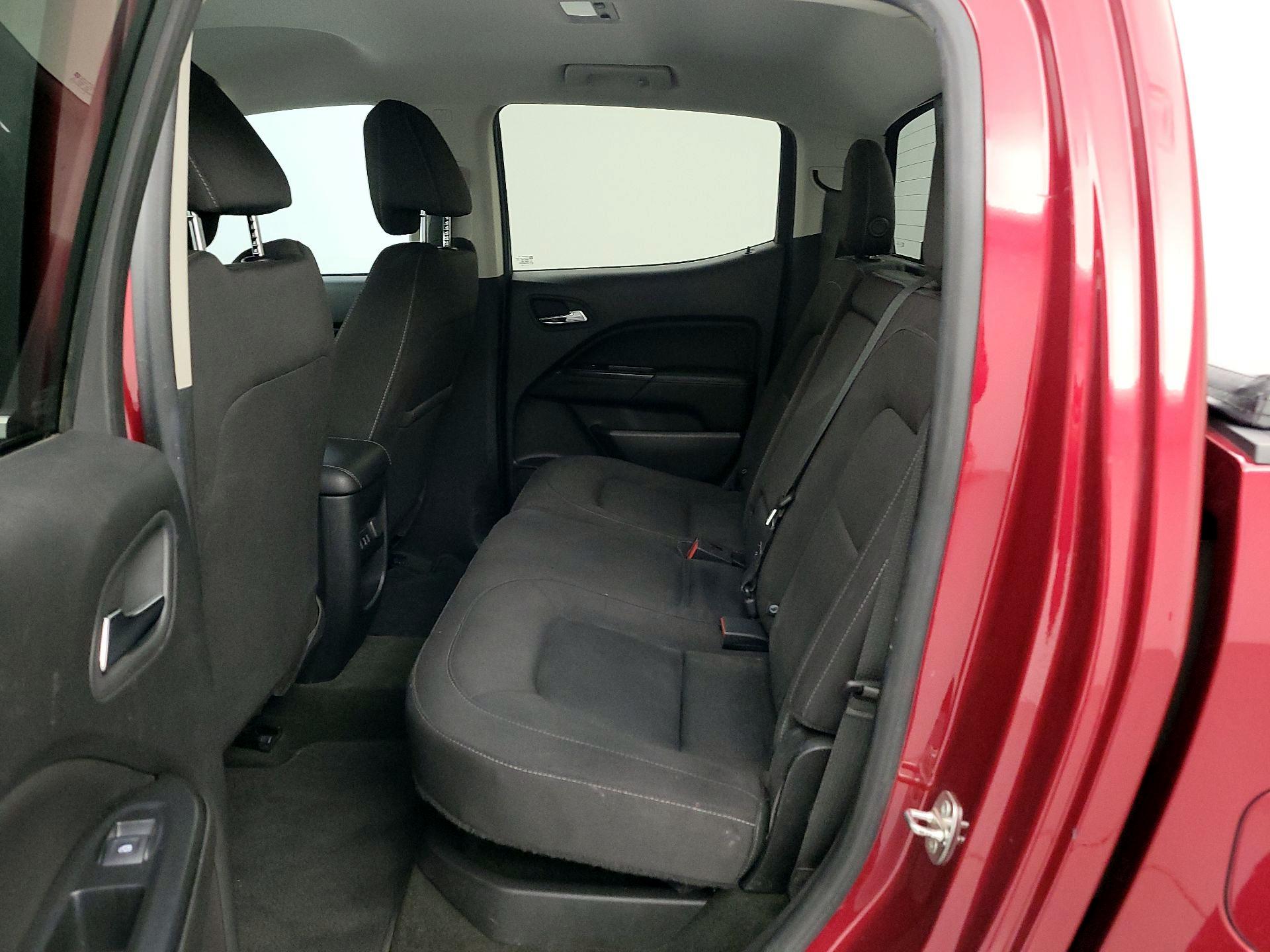 Thumbnail: 2018 GMC Canyon - 19