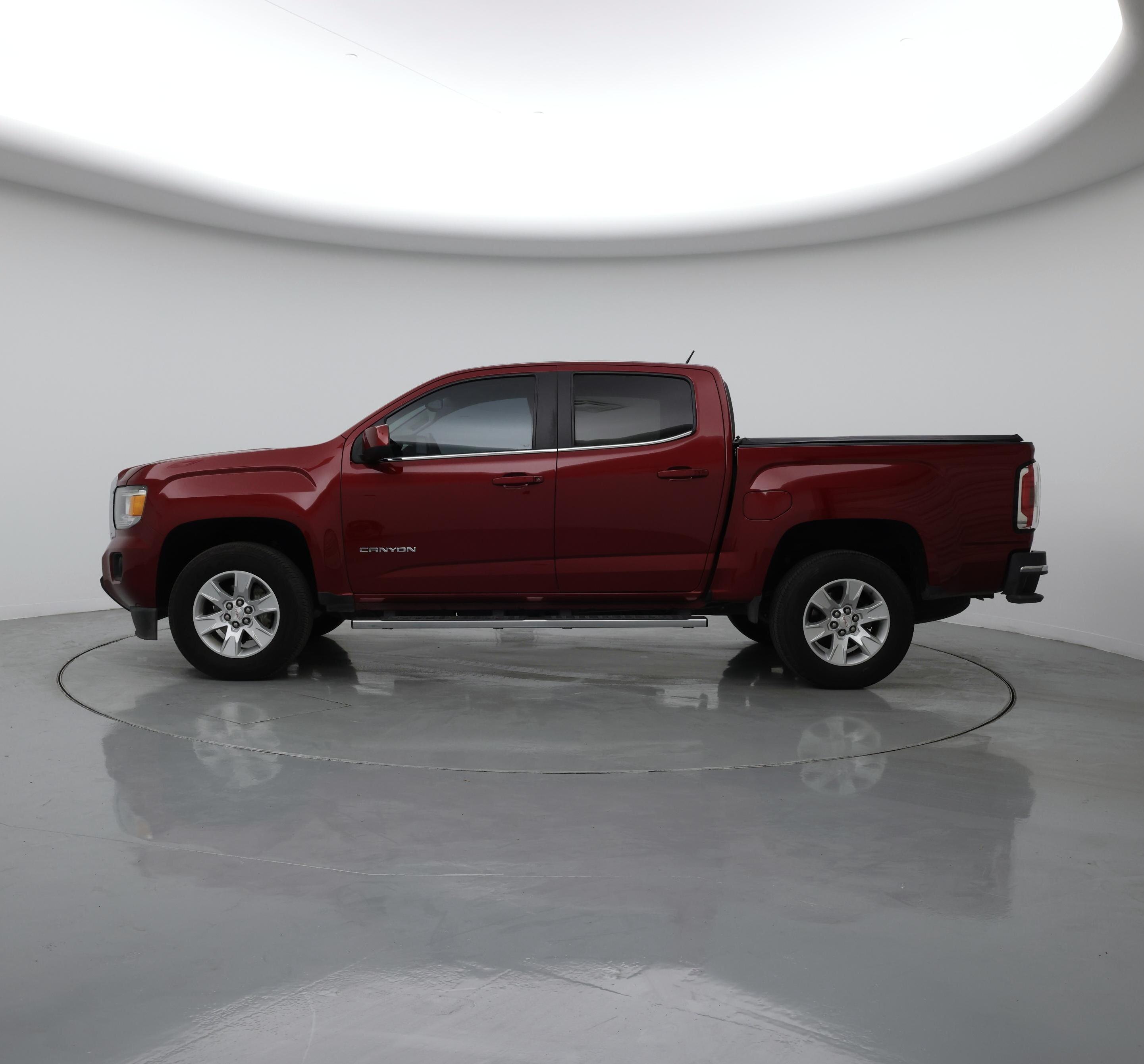 Thumbnail: 2018 GMC Canyon - 3