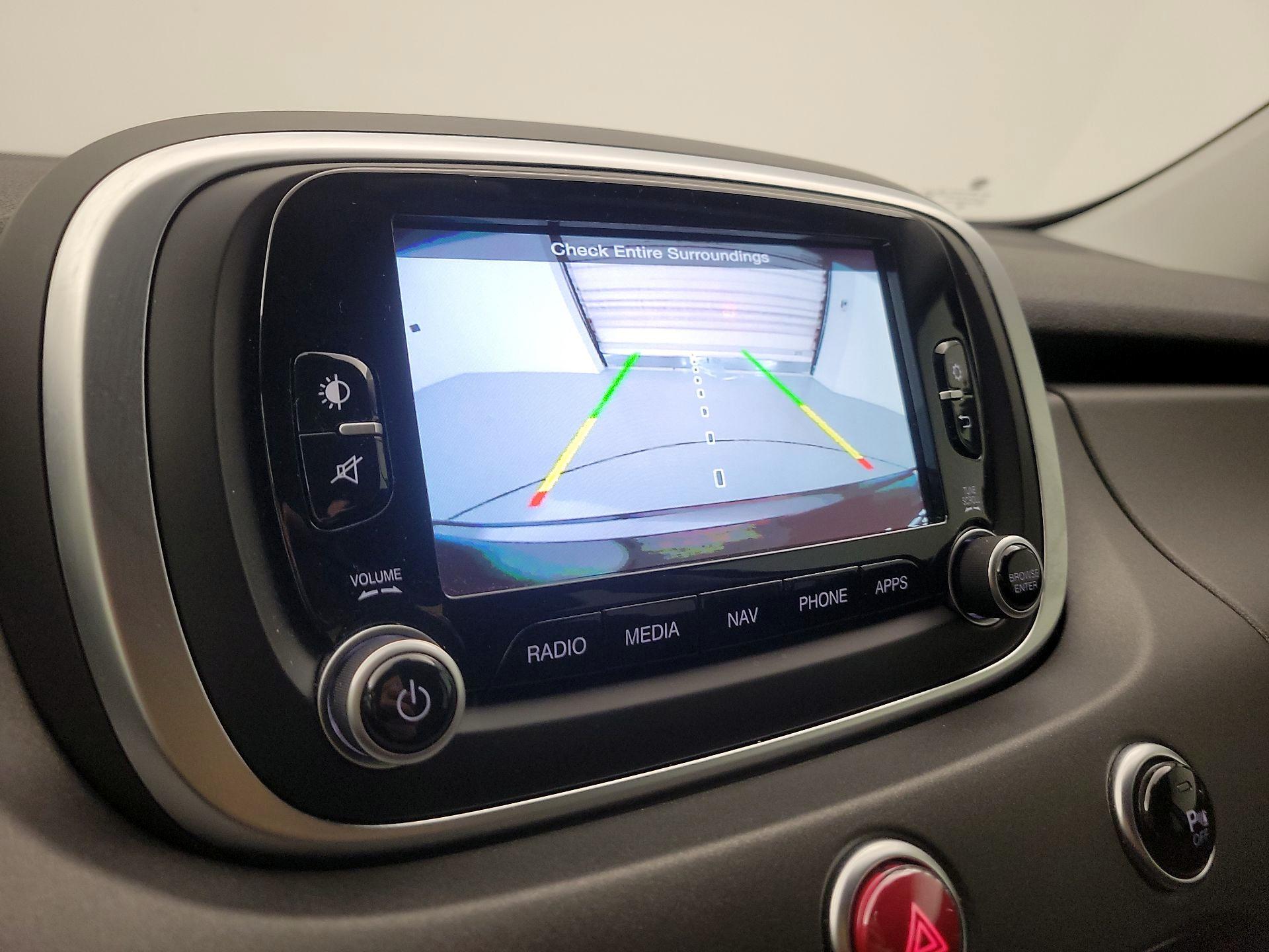 Thumbnail: 2016 Fiat 500X - 15