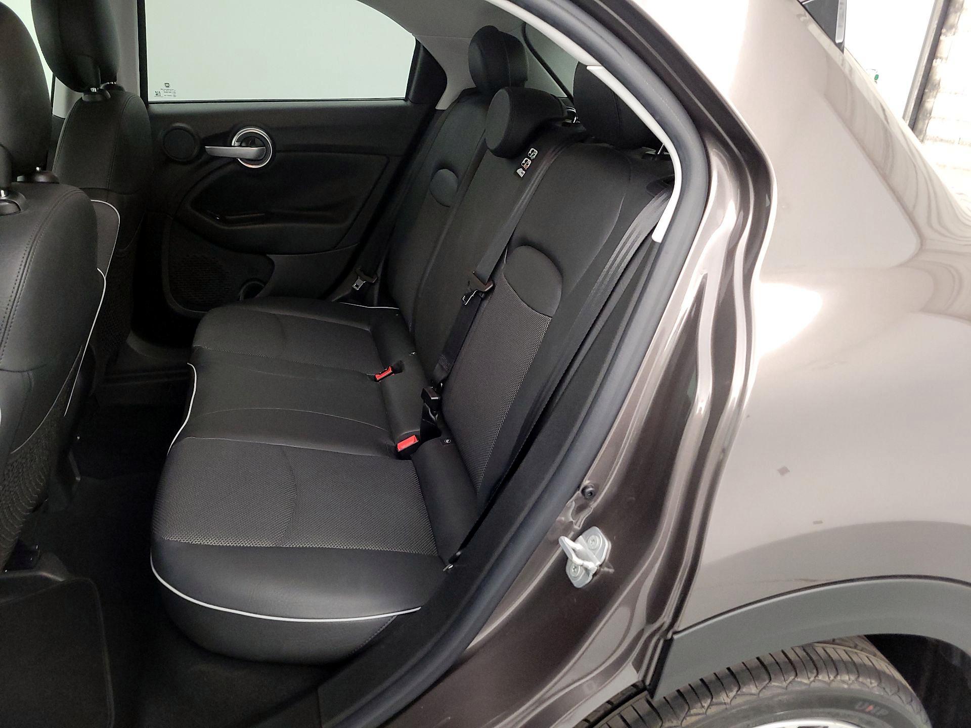 Thumbnail: 2016 Fiat 500X - 20