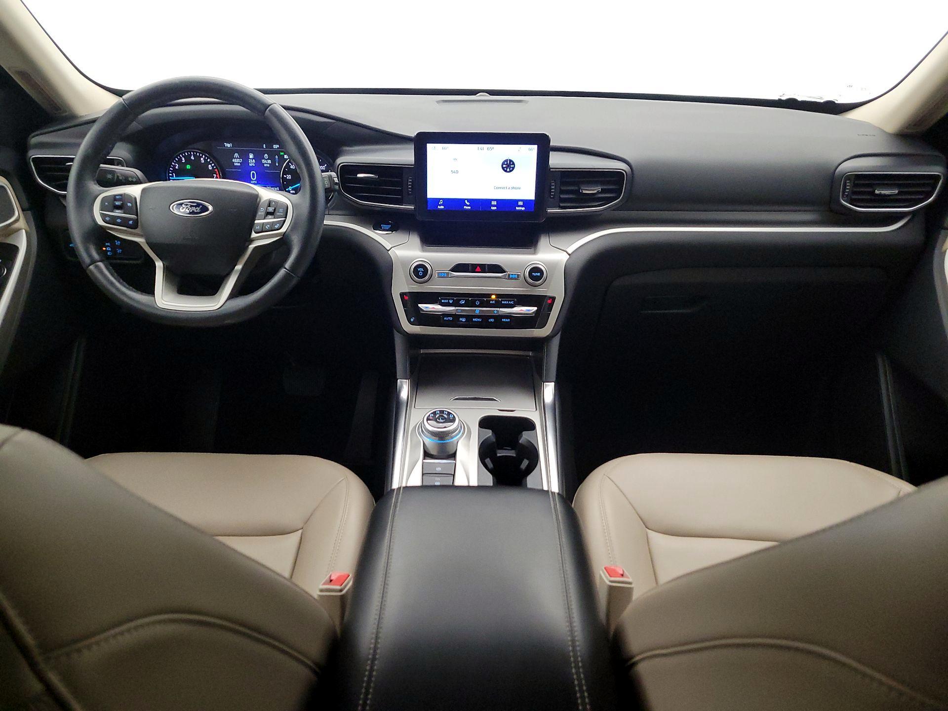 Thumbnail: 2022 Ford Explorer - 9