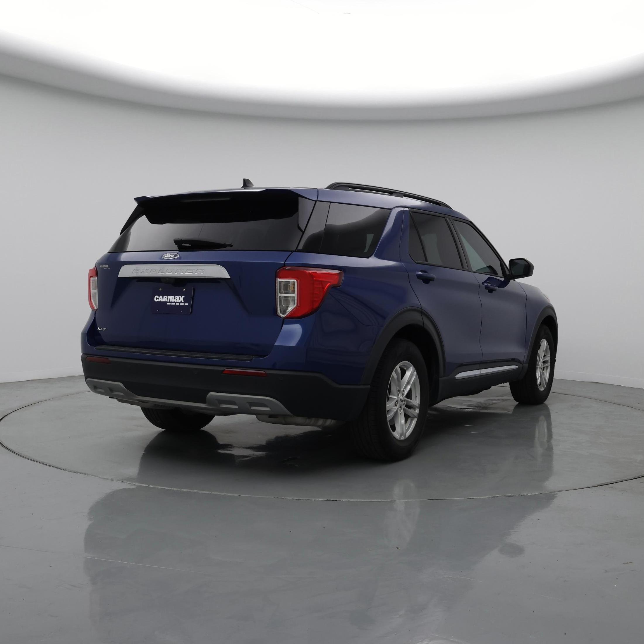 Thumbnail: 2022 Ford Explorer - 8