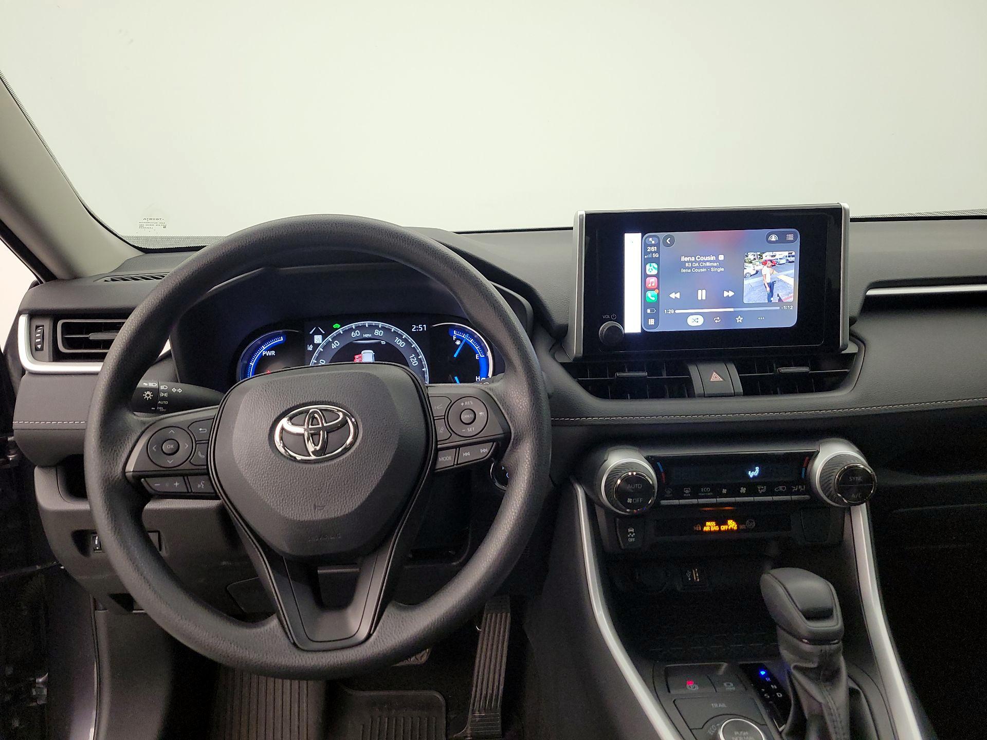 Thumbnail: 2025 Toyota RAV4 - 10