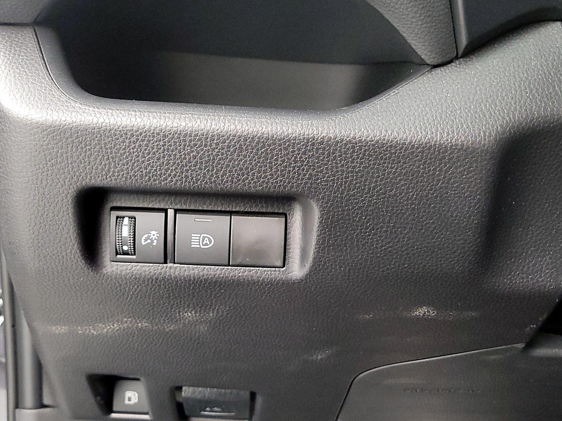 Thumbnail: 2025 Toyota RAV4 - 13