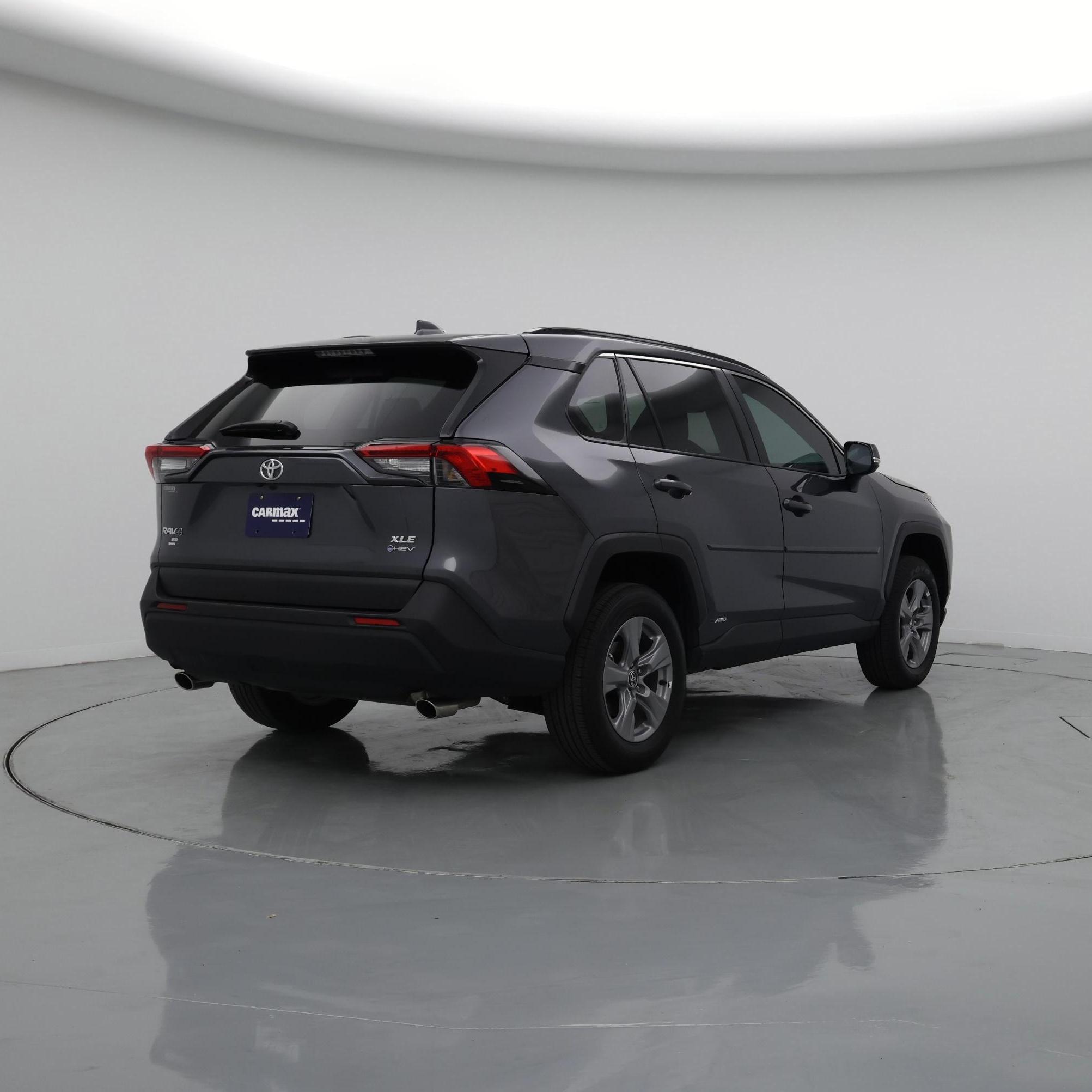 Thumbnail: 2025 Toyota RAV4 - 8