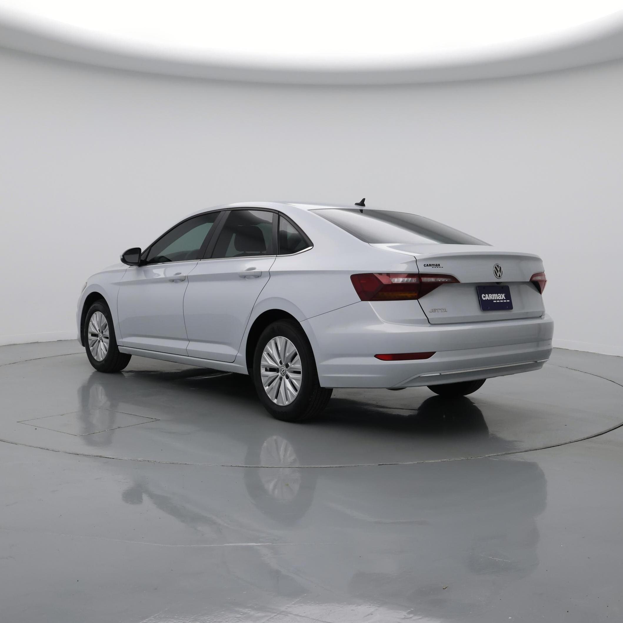 Thumbnail: 2019 Volkswagen Jetta - 2