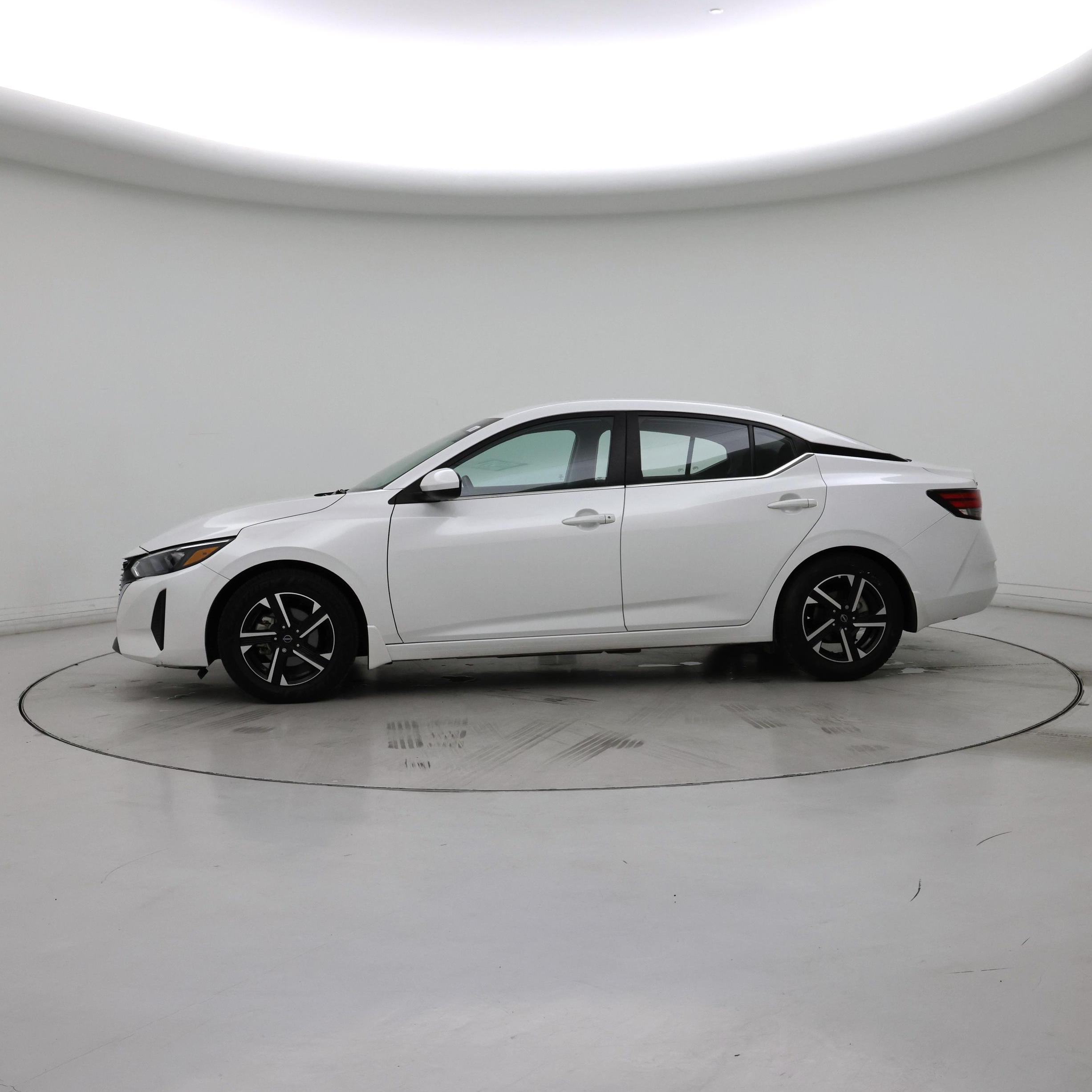 Thumbnail: 2024 Nissan Sentra - 3