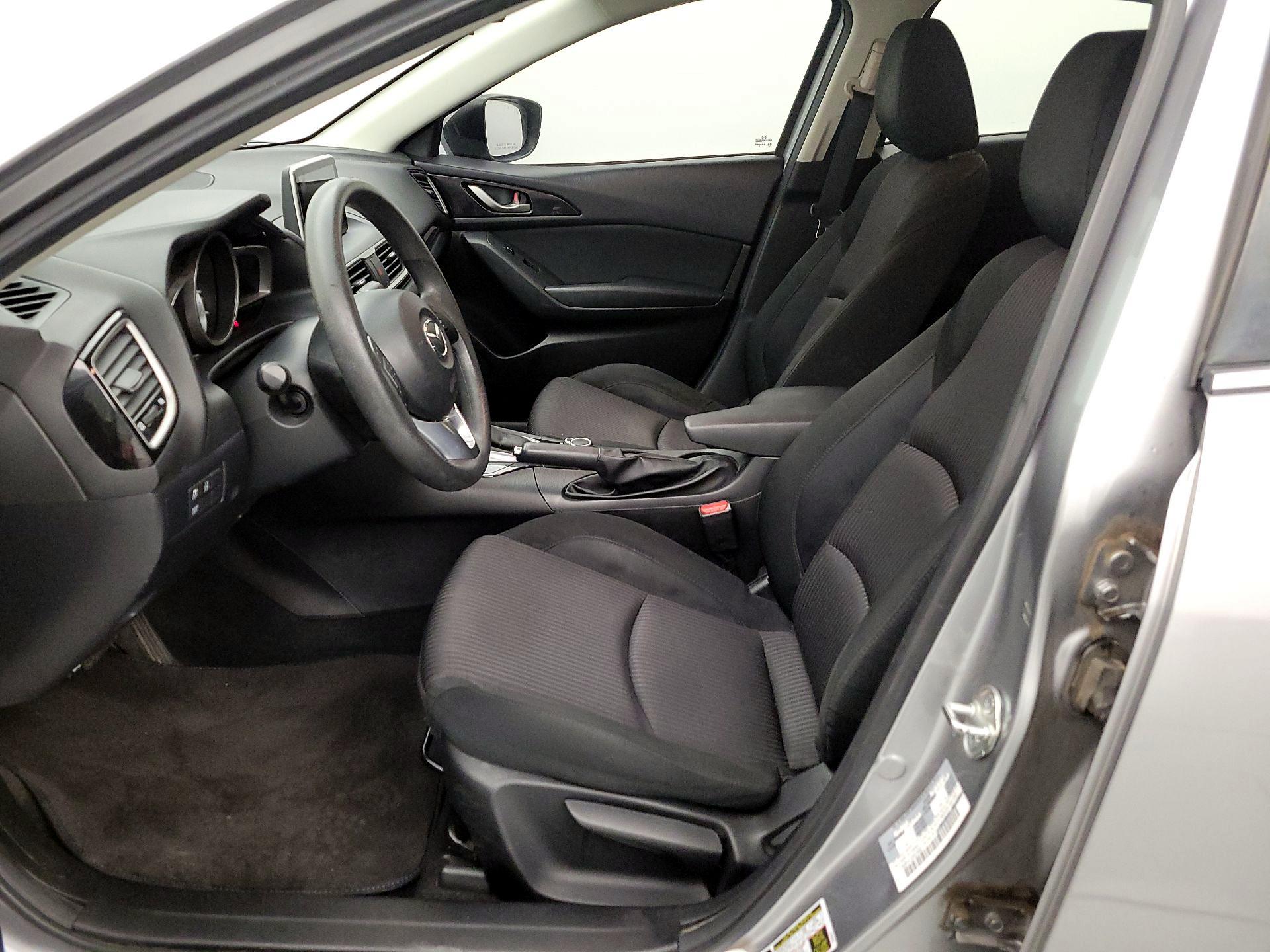 Thumbnail: 2016 Mazda Mazda3 - 11