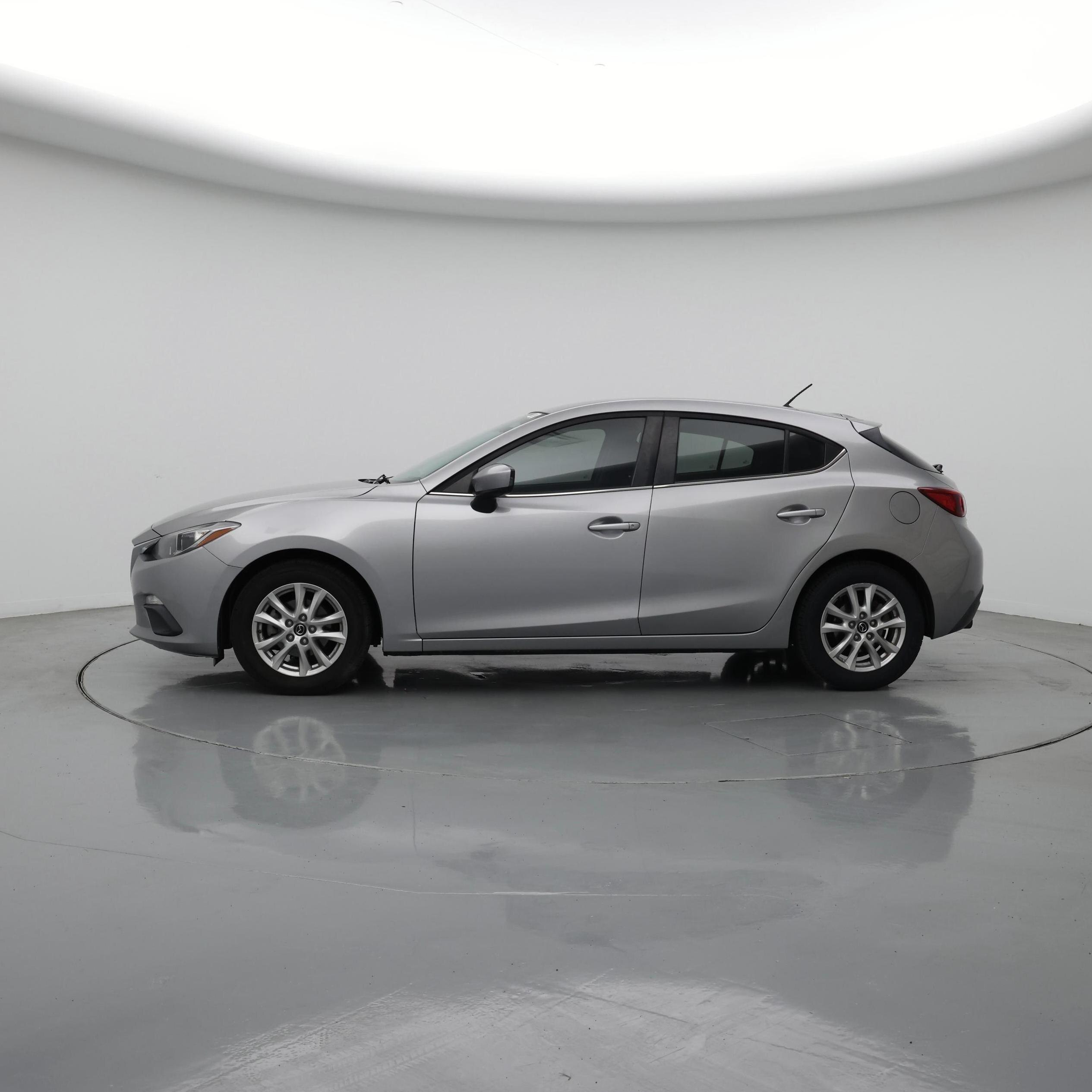 Thumbnail: 2016 Mazda Mazda3 - 3