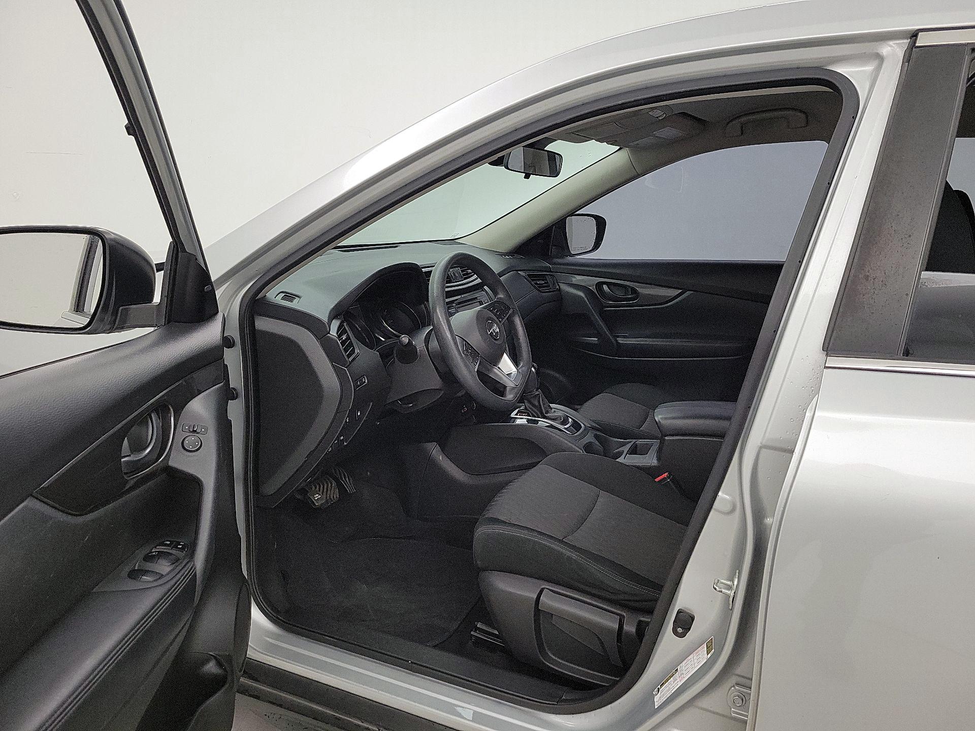 Thumbnail: 2020 Nissan Rogue - 11