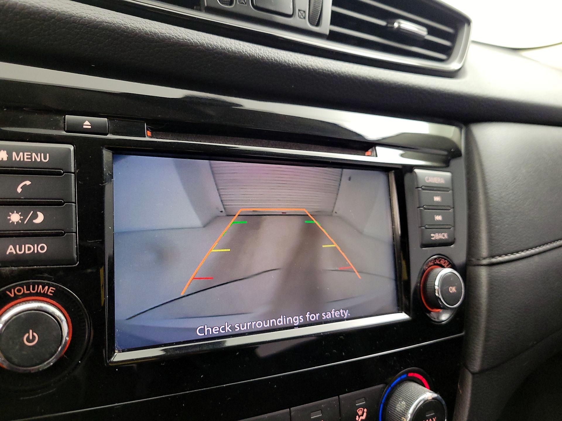 Thumbnail: 2020 Nissan Rogue - 14