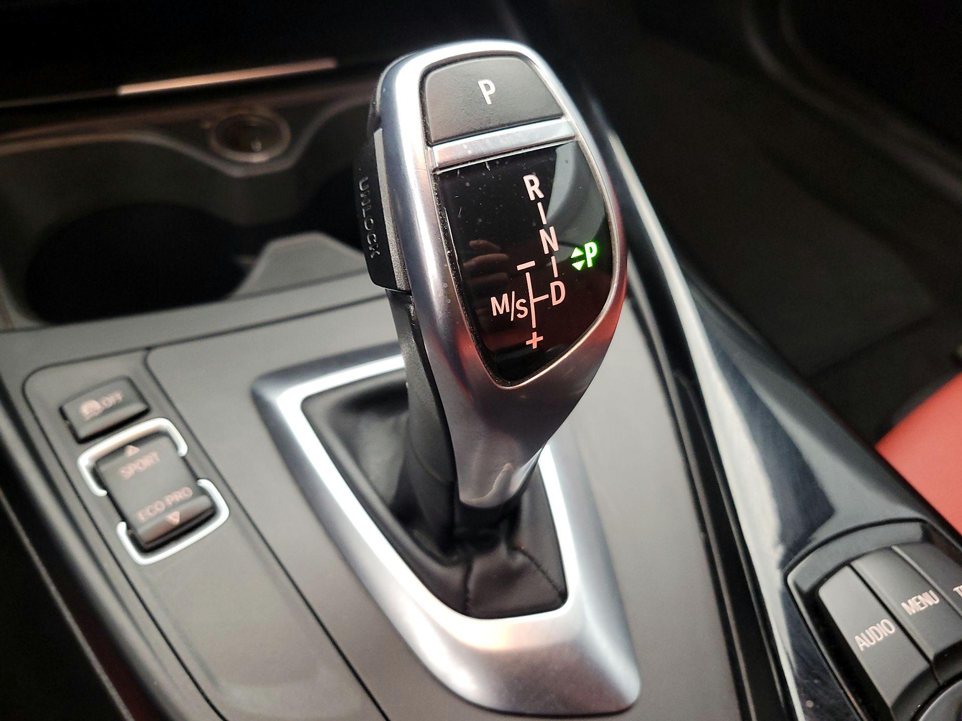 Thumbnail: 2016 BMW 2 Series - 16