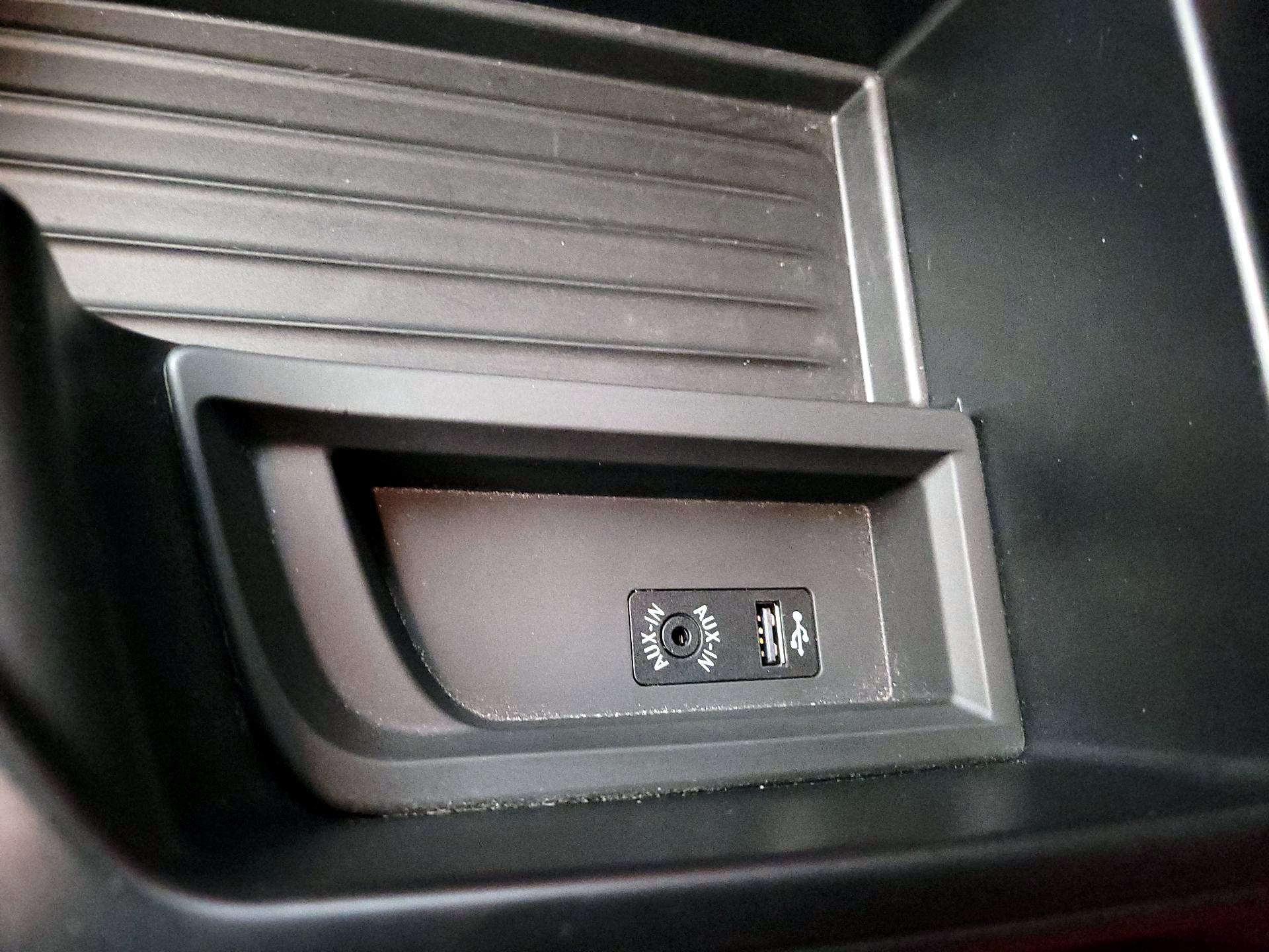 Thumbnail: 2016 BMW 2 Series - 17