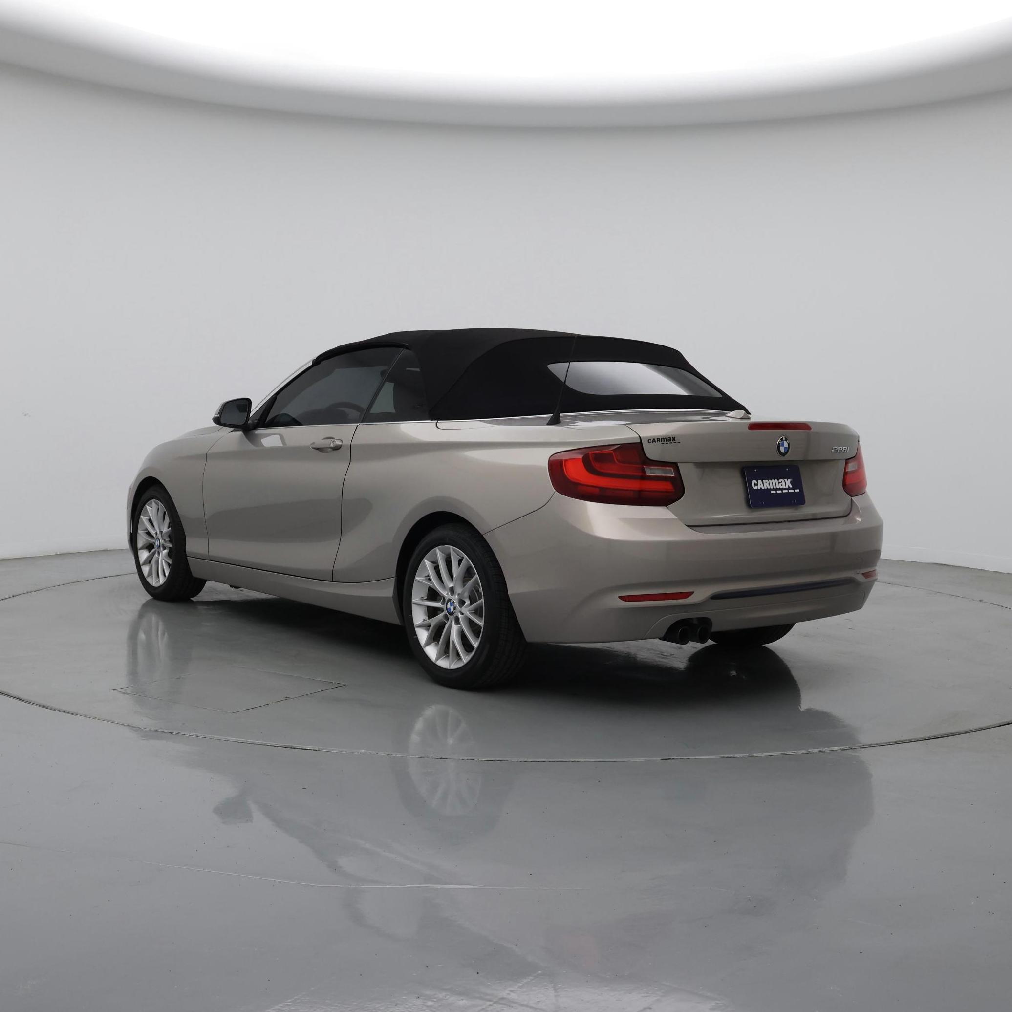 Thumbnail: 2016 BMW 2 Series - 2