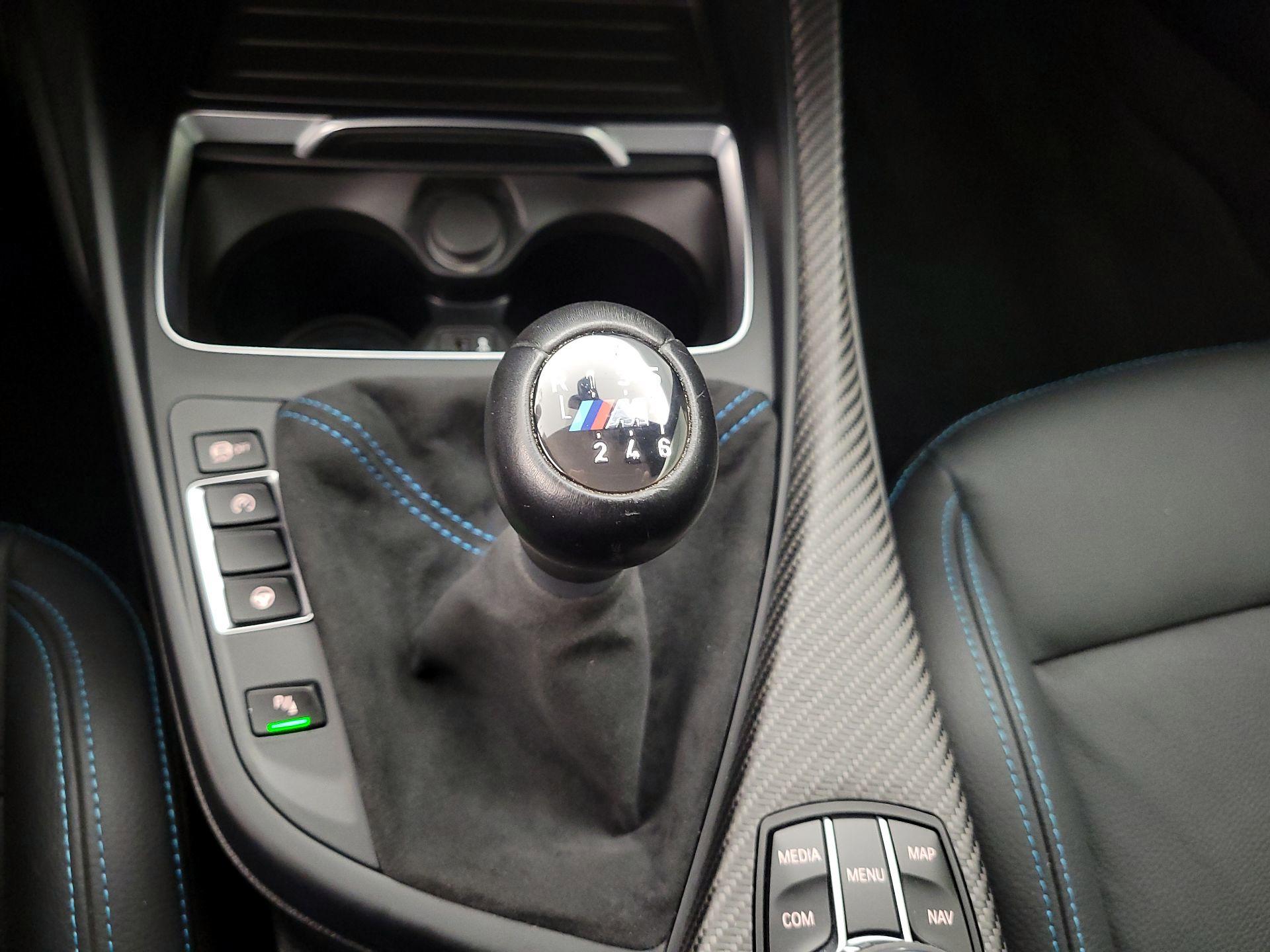 Thumbnail: 2020 BMW M2 - 18