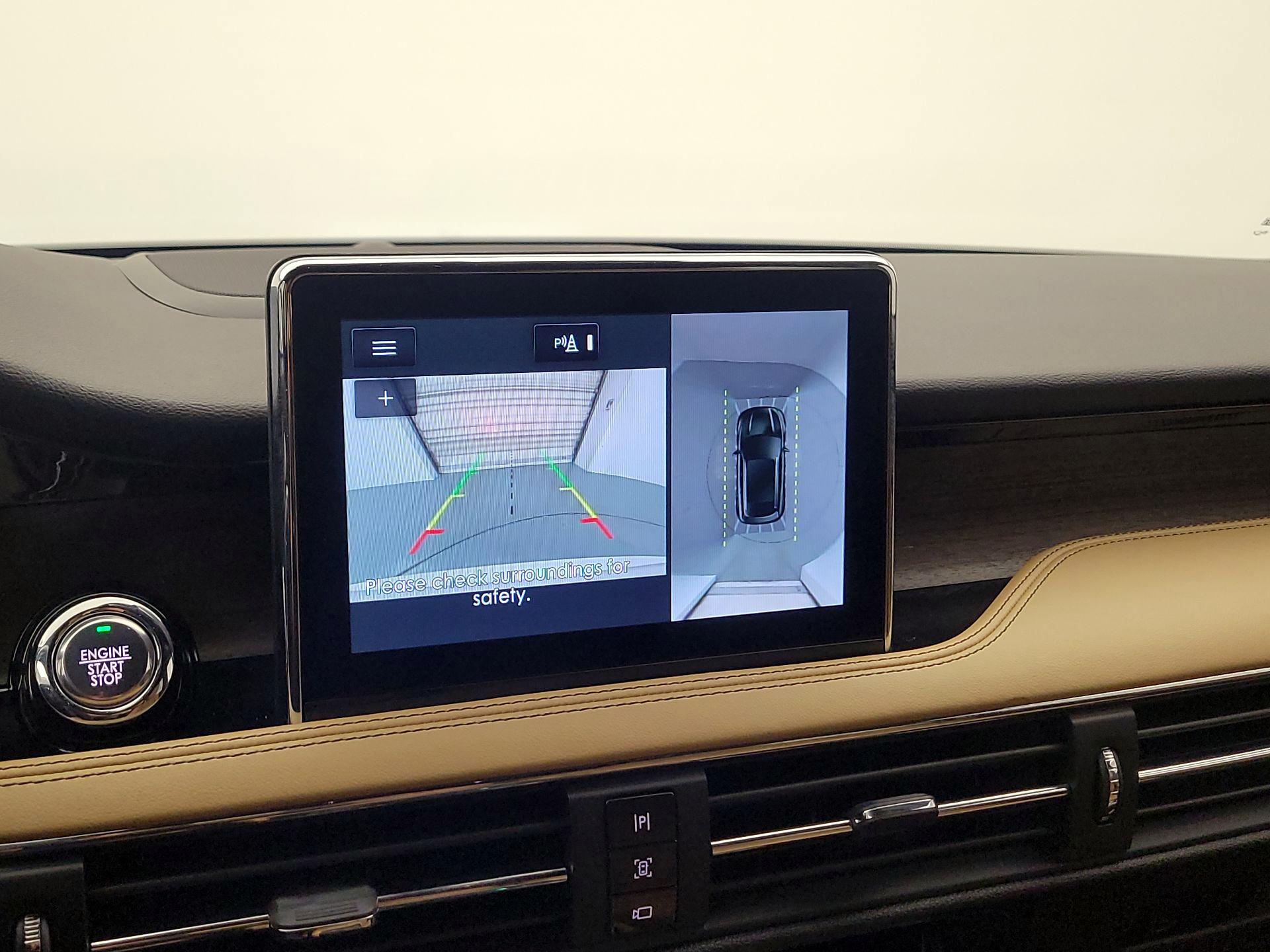 Thumbnail: 2020 Lincoln Corsair - 15