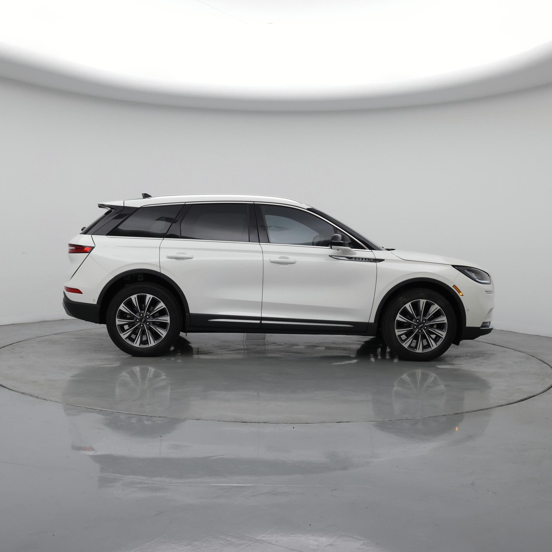 Thumbnail: 2020 Lincoln Corsair - 7