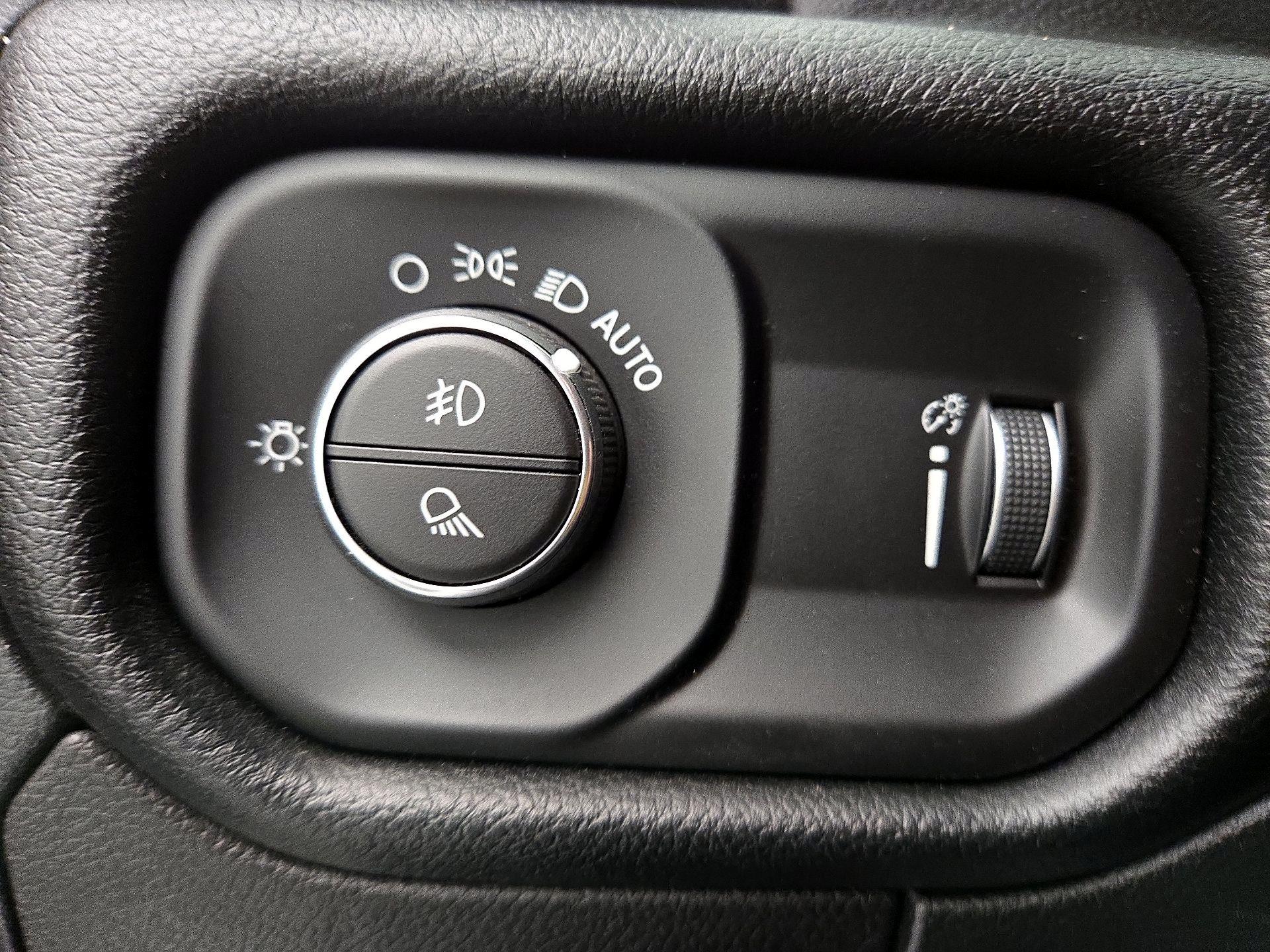 Thumbnail: 2022 RAM 1500 - 13