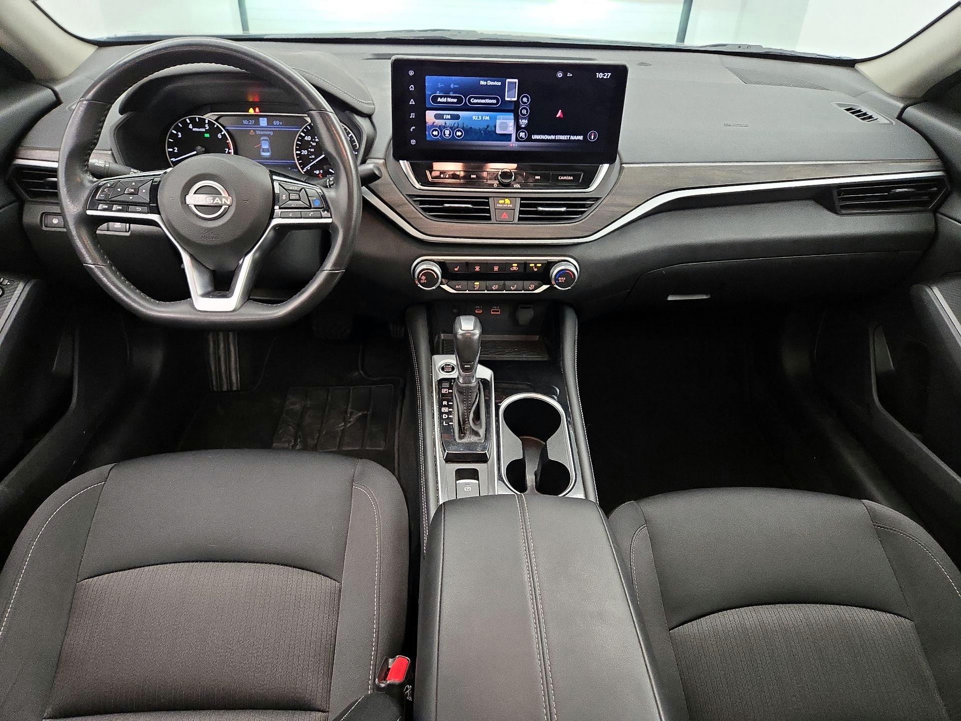 Thumbnail: 2024 Nissan Altima - 9