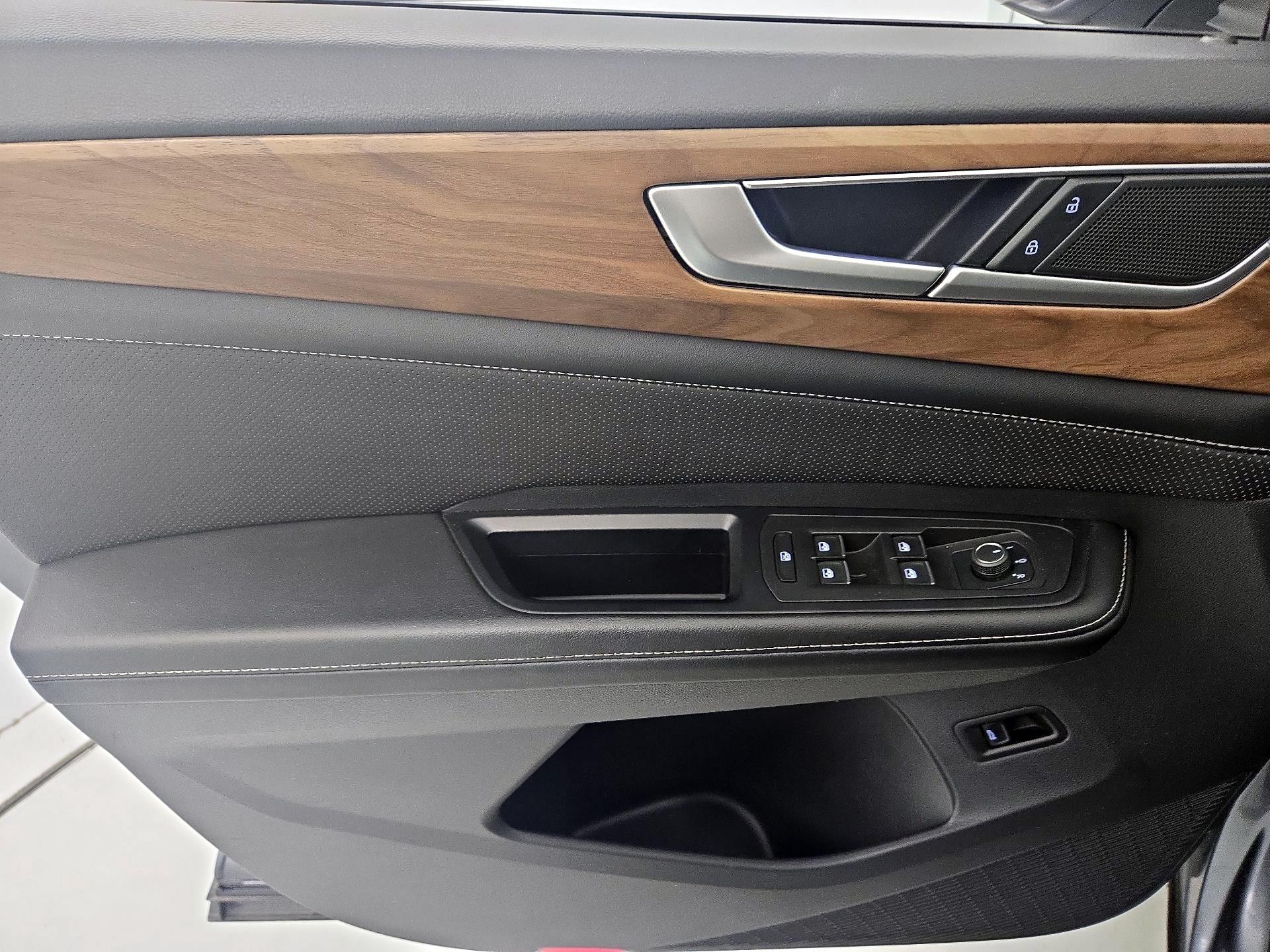 Thumbnail: 2024 Volkswagen Atlas - 12