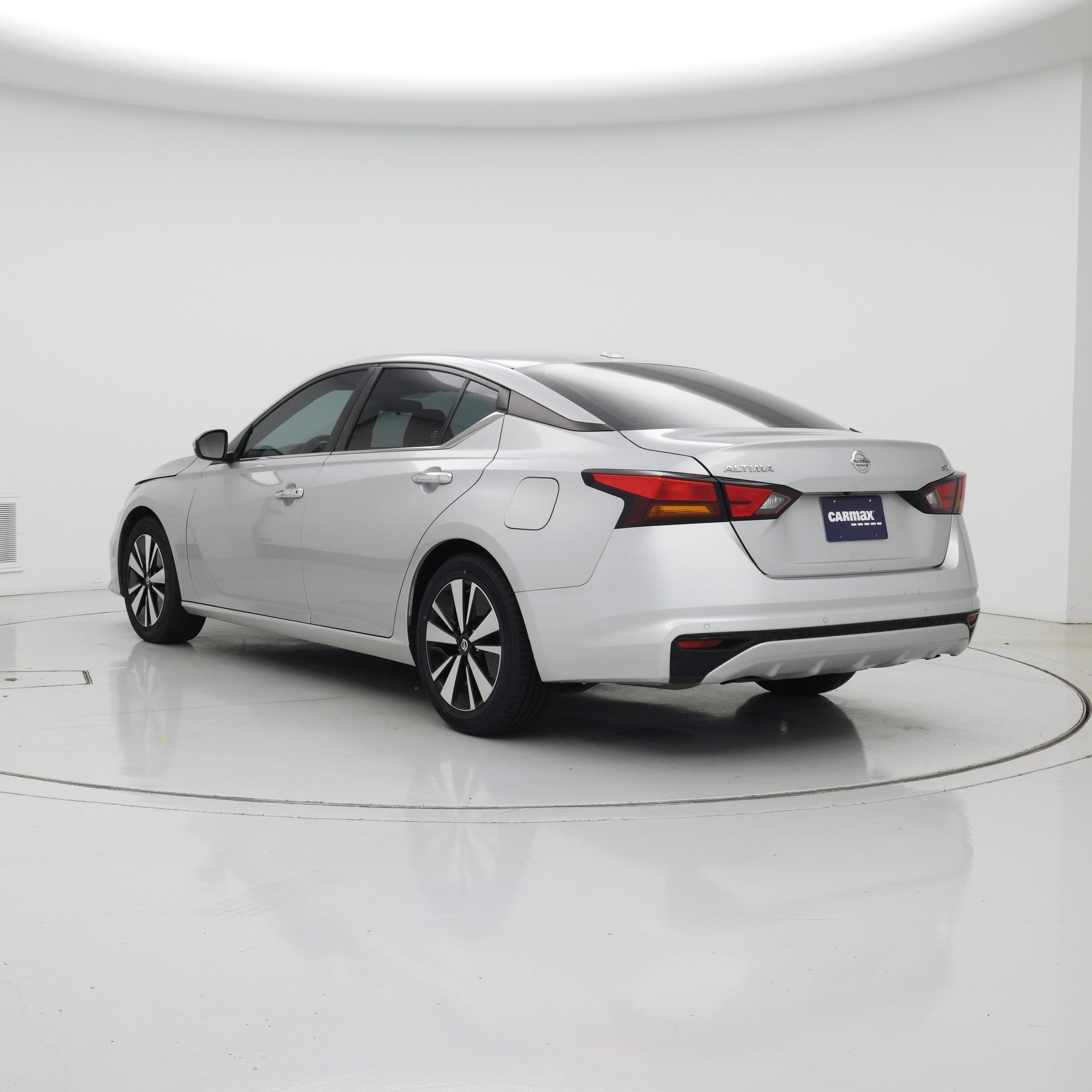 Thumbnail: 2021 Nissan Altima - 2