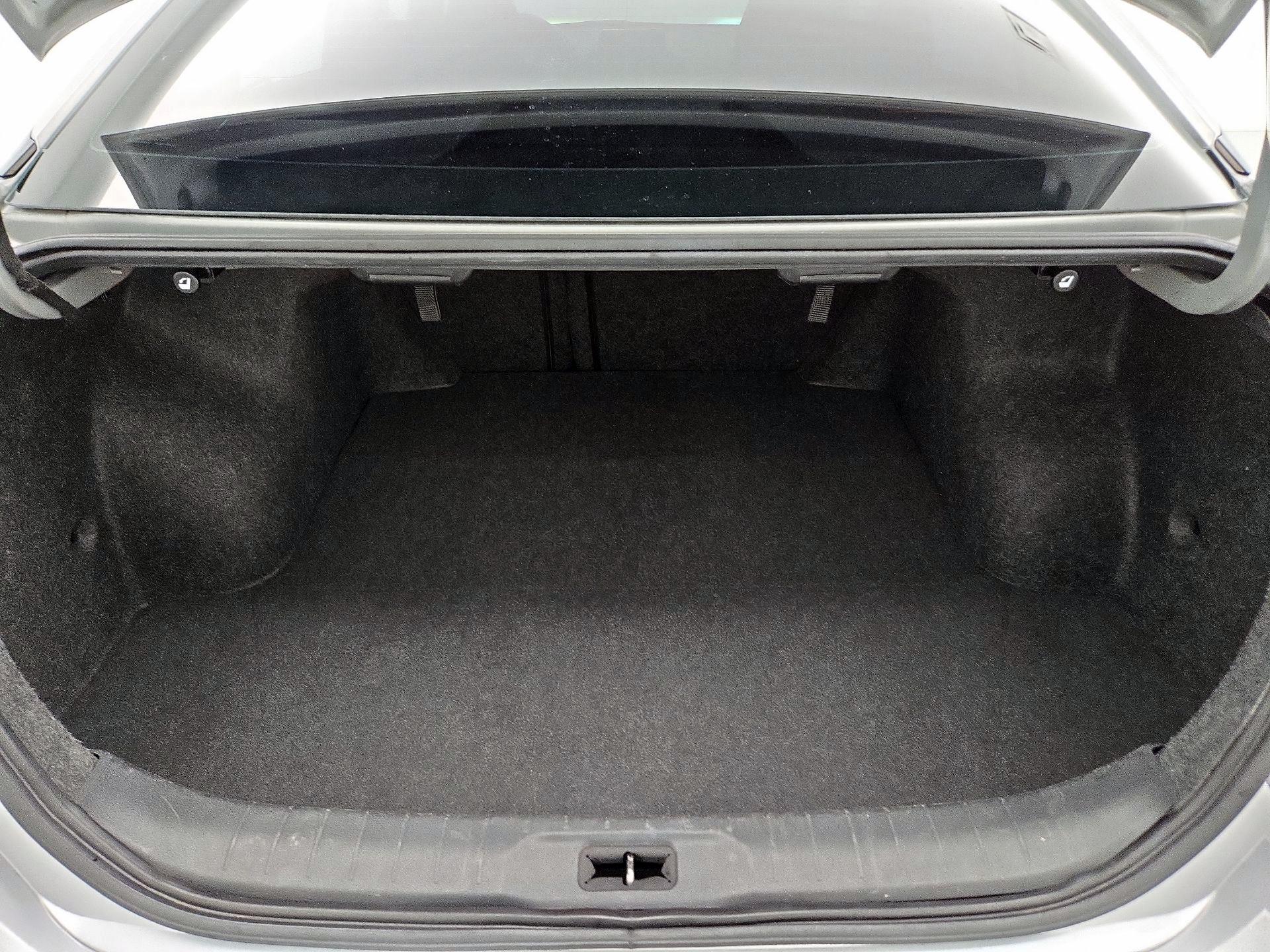 Thumbnail: 2021 Nissan Altima - 20