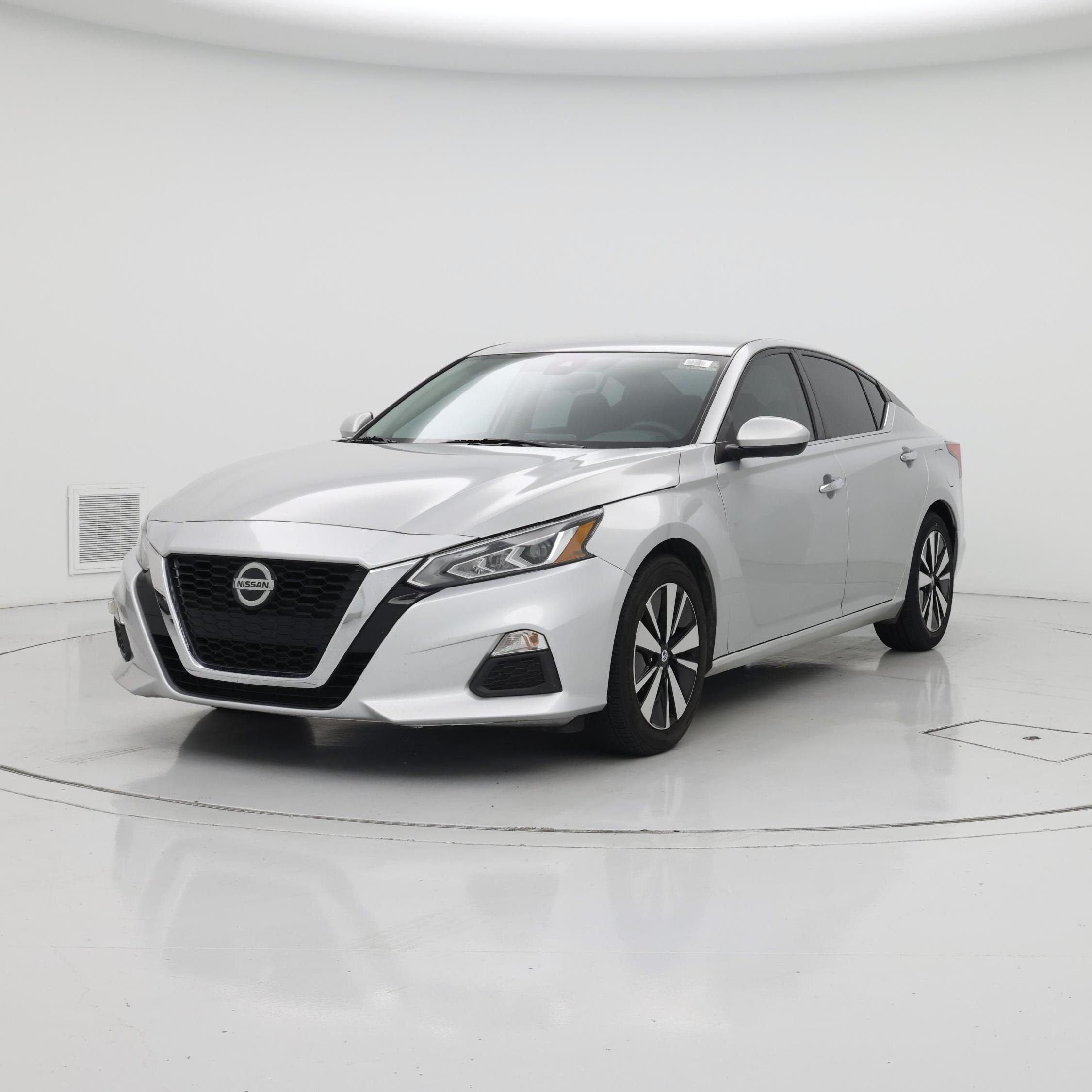 Thumbnail: 2021 Nissan Altima - 4