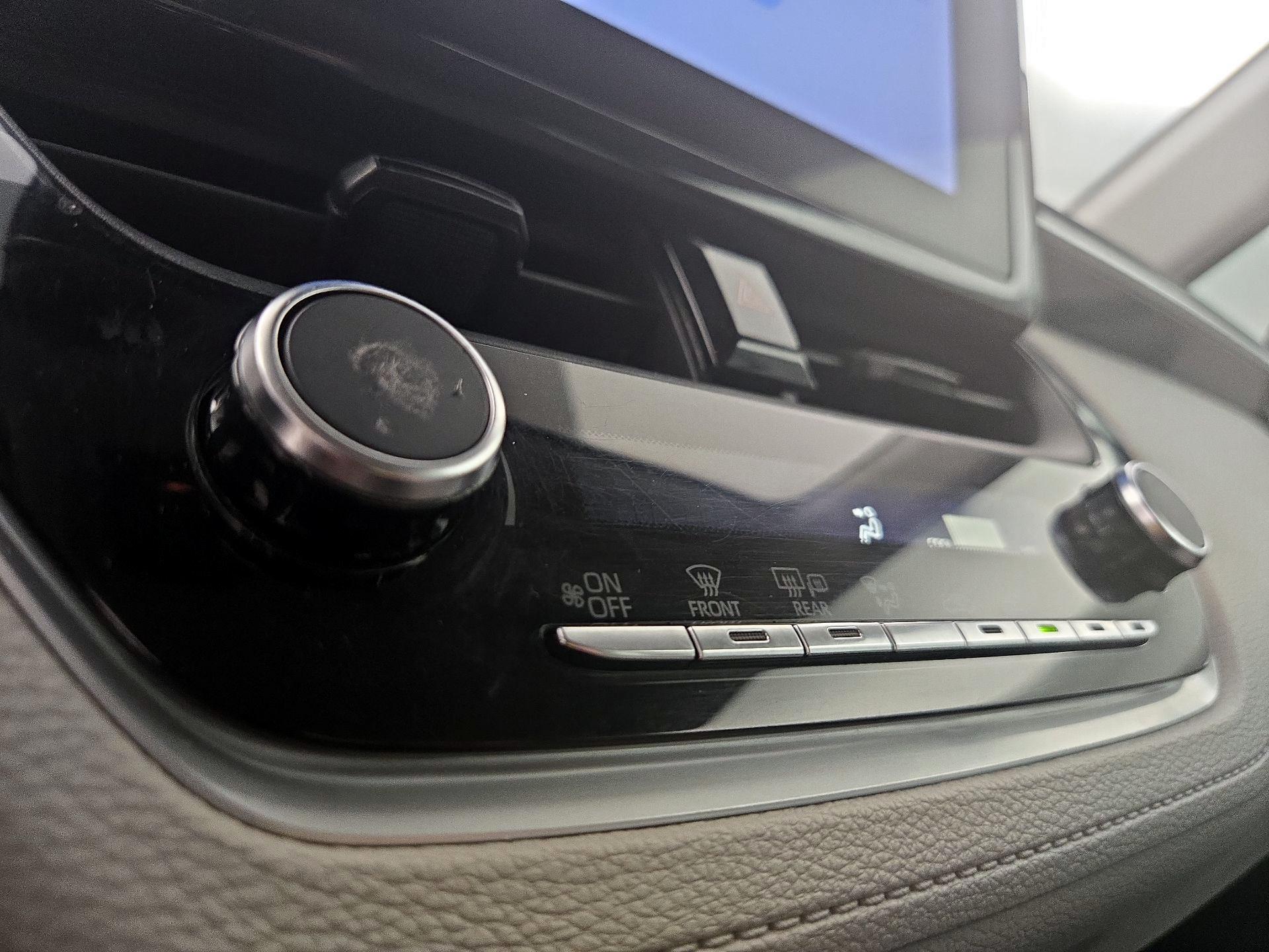 Thumbnail: 2023 Toyota Corolla Cross - 16