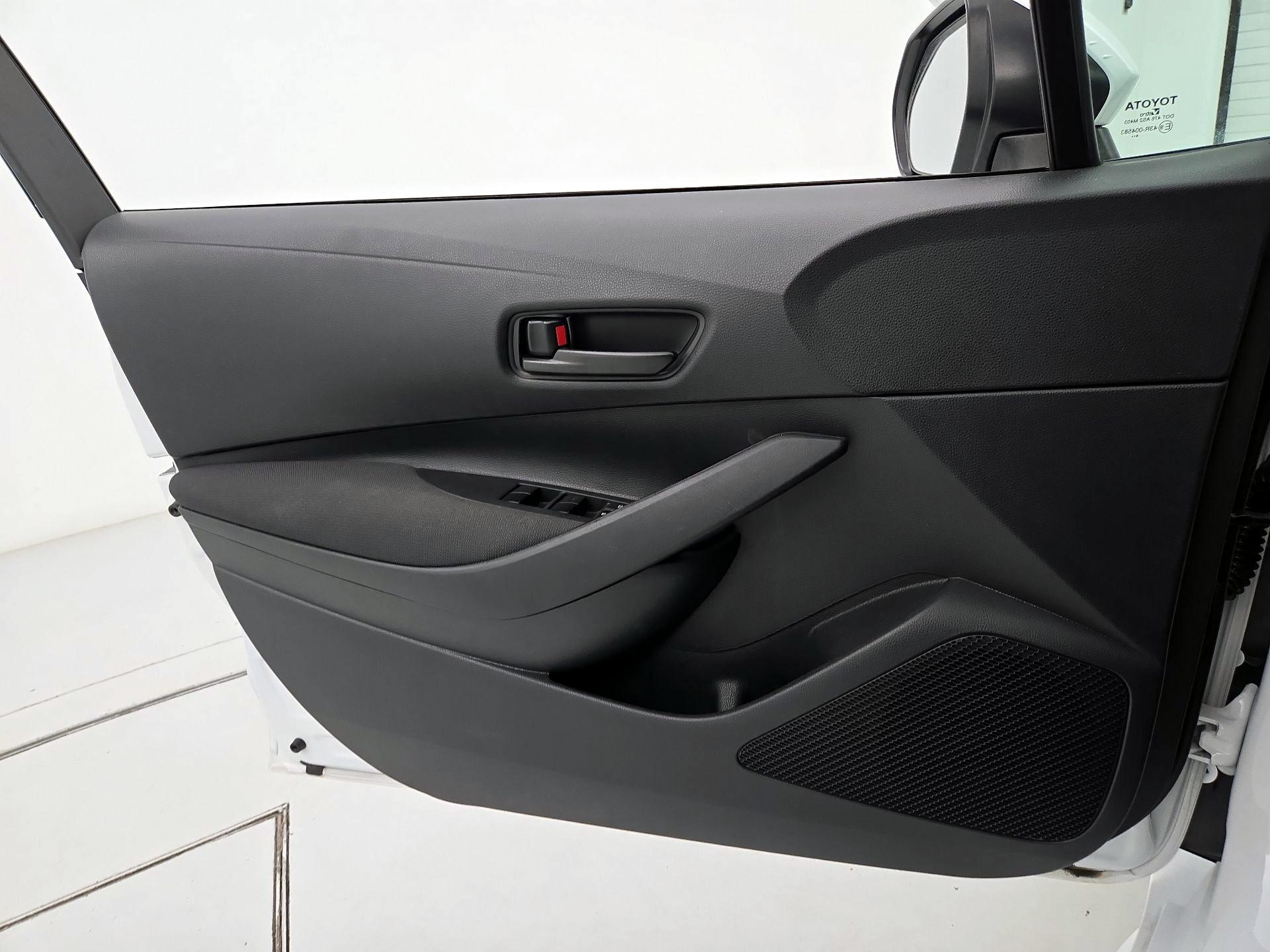 Thumbnail: 2025 Toyota Corolla - 12