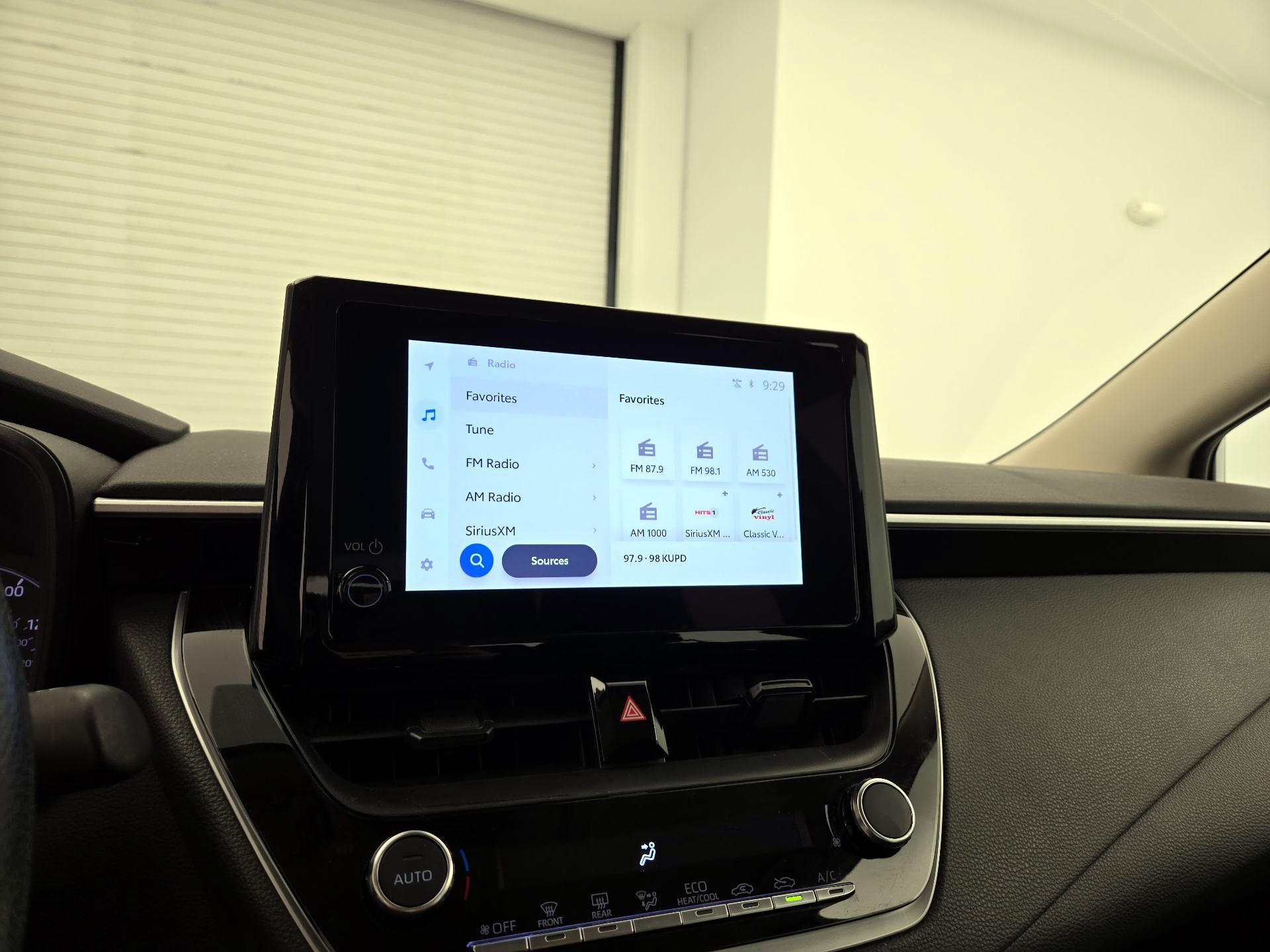 Thumbnail: 2025 Toyota Corolla - 15