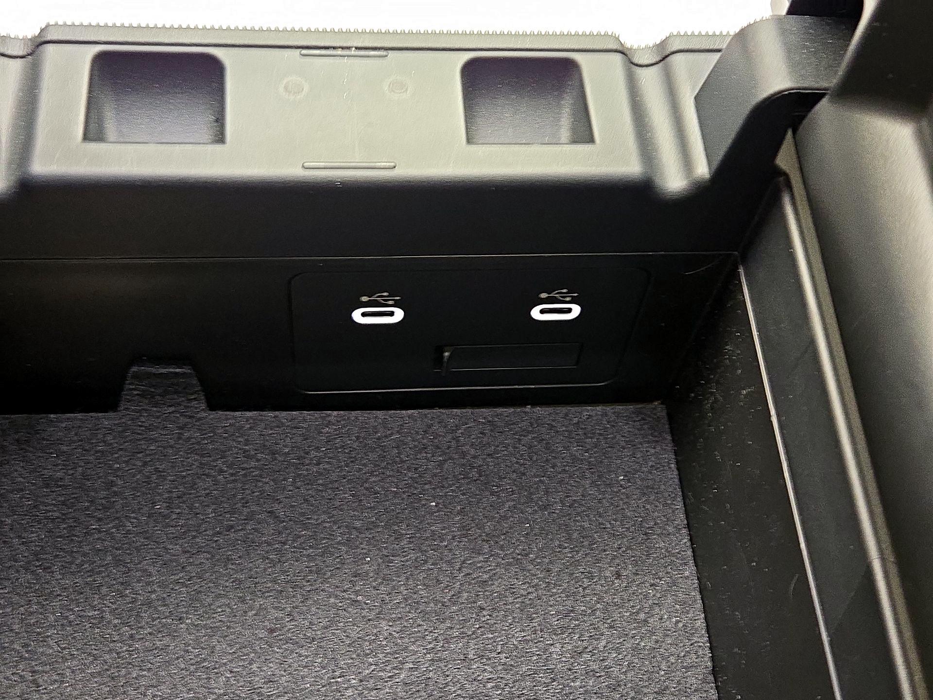 Thumbnail: 2024 Mazda CX-90 - 18