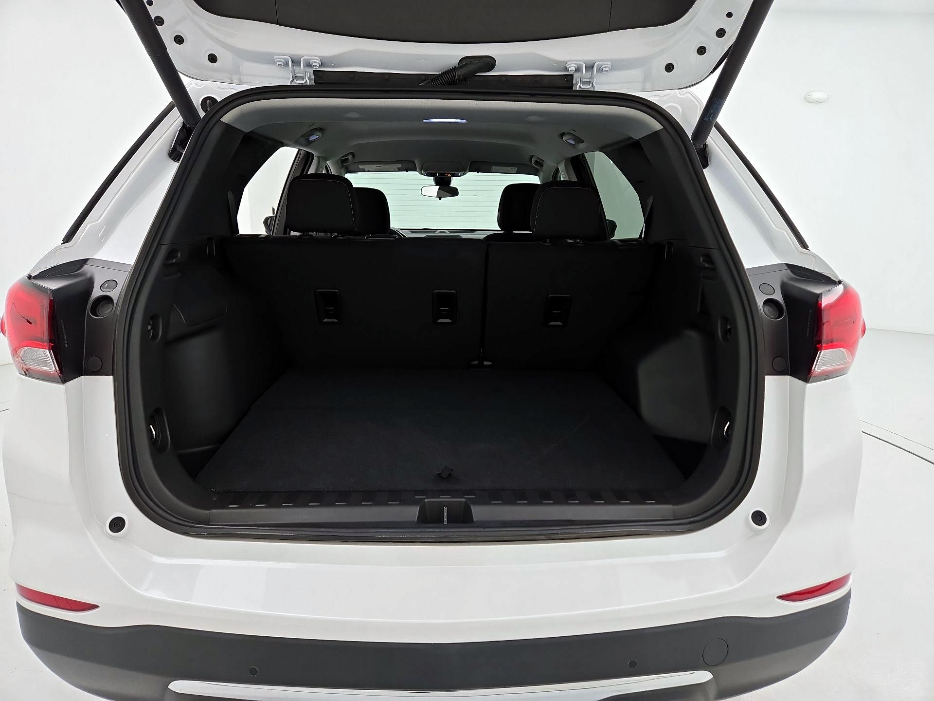 Thumbnail: 2024 Chevrolet Equinox - 20