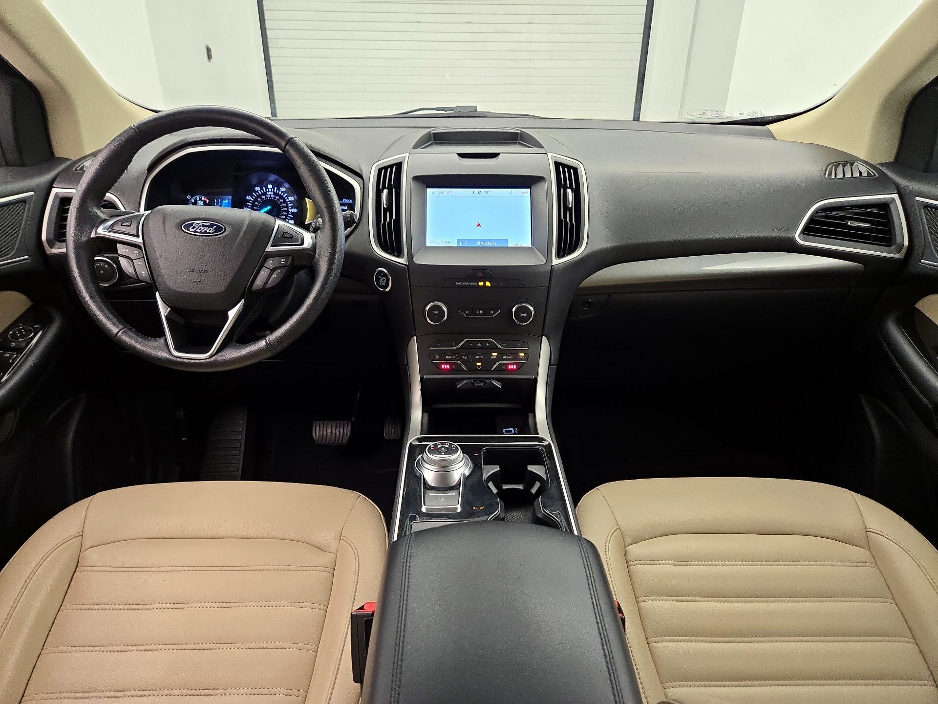 Thumbnail: 2020 Ford Edge - 9