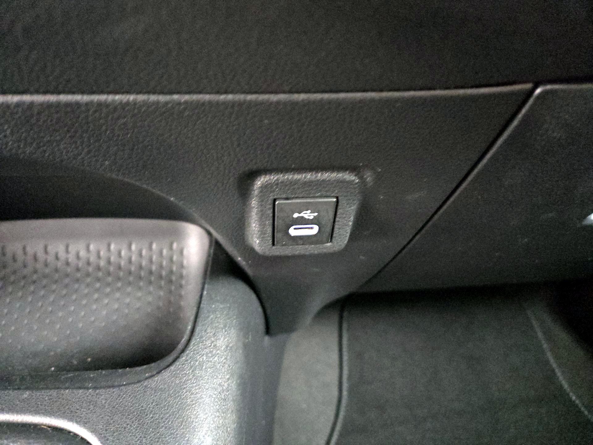 Thumbnail: 2024 Toyota Corolla - 18