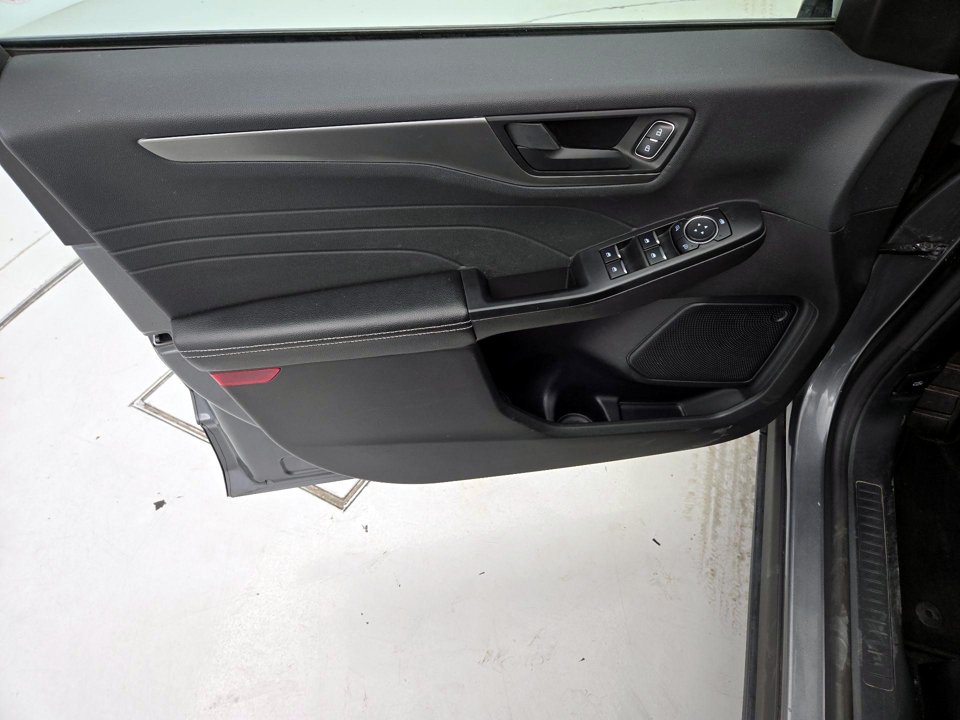 Thumbnail: 2024 Ford Escape - 12