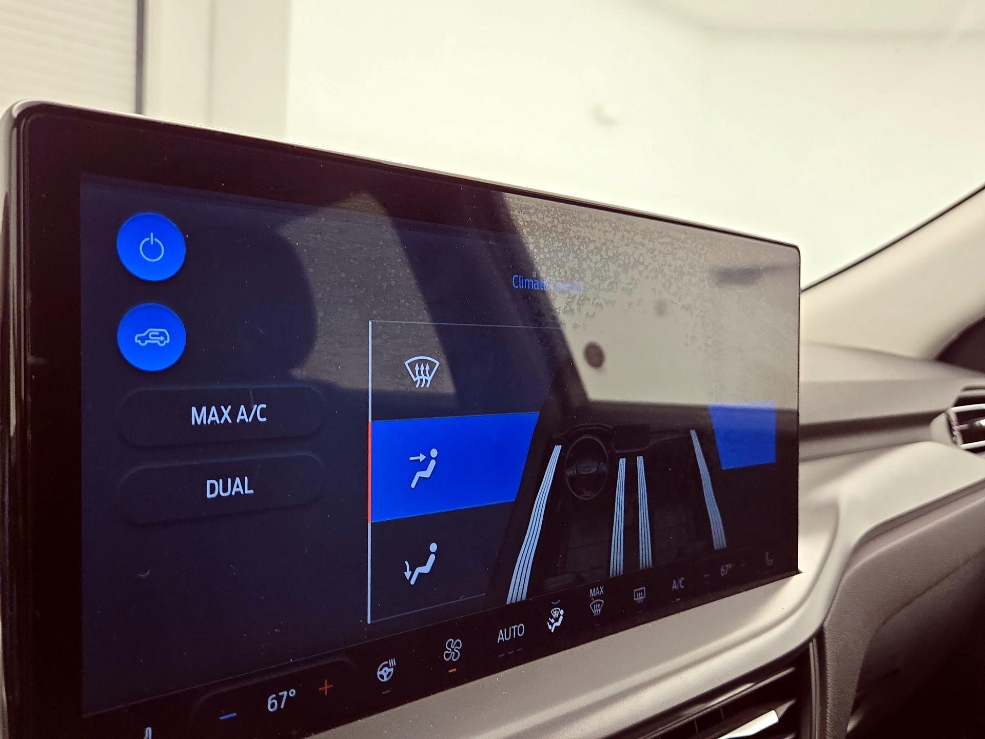 Thumbnail: 2024 Ford Escape - 17