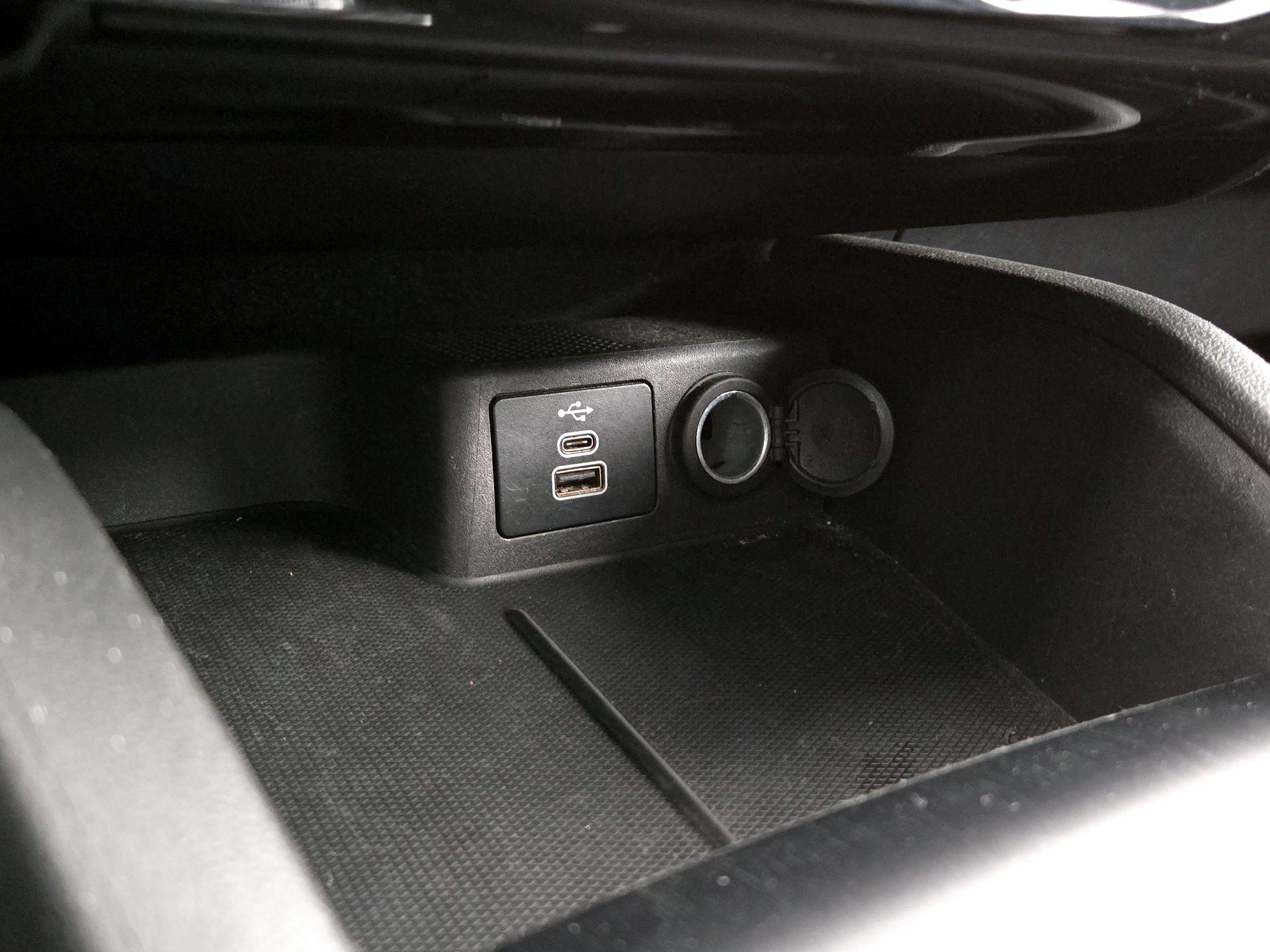 Thumbnail: 2024 Ford Escape - 19