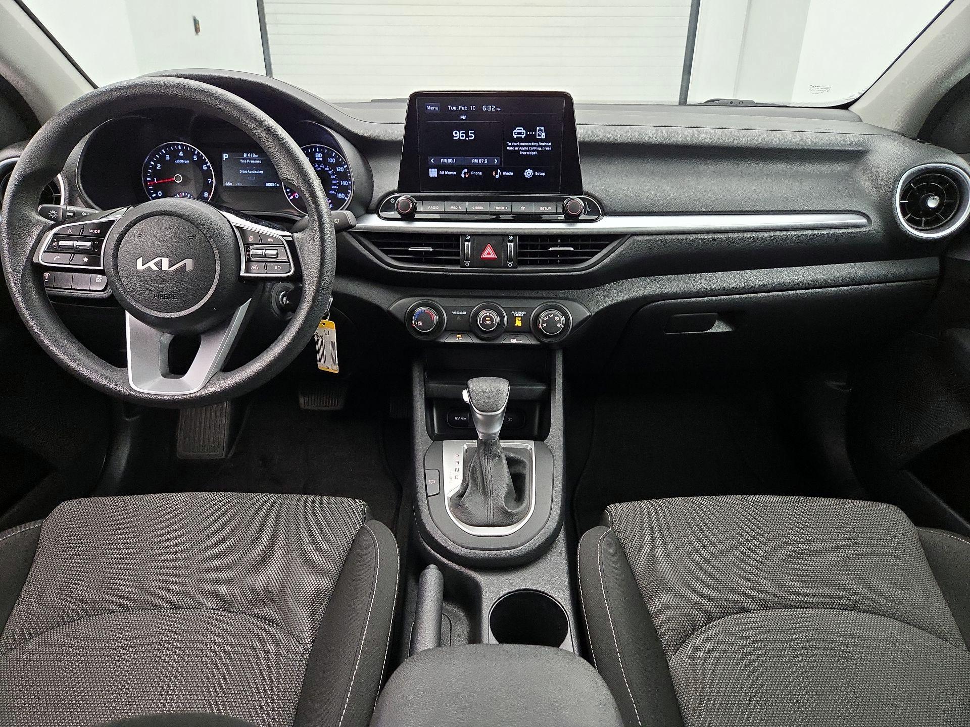 Thumbnail: 2024 Kia Forte - 9