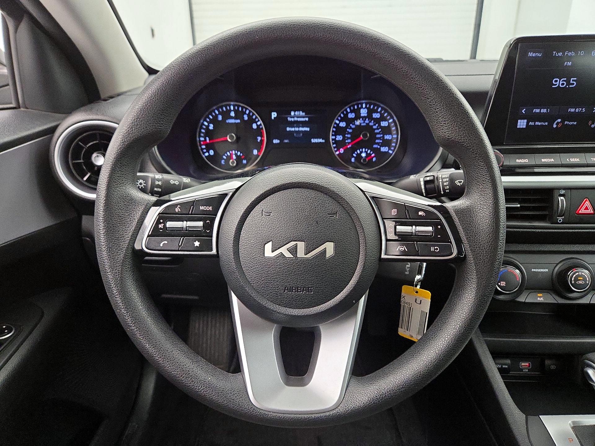 Thumbnail: 2024 Kia Forte - 10